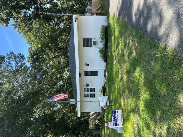 14 Coolidge Road, Southampton, NY, 2 Bedrooms Bedrooms, 4 Rooms Rooms,1 BathroomBathrooms,Residential,For Rent,Coolidge,0,1001817 14 Coolidge Road, Southampton, NY, 2 Bedrooms Bedrooms, 4 Rooms Rooms,1 BathroomBathrooms,Residential,For Rent,Coolidge,0,1001817