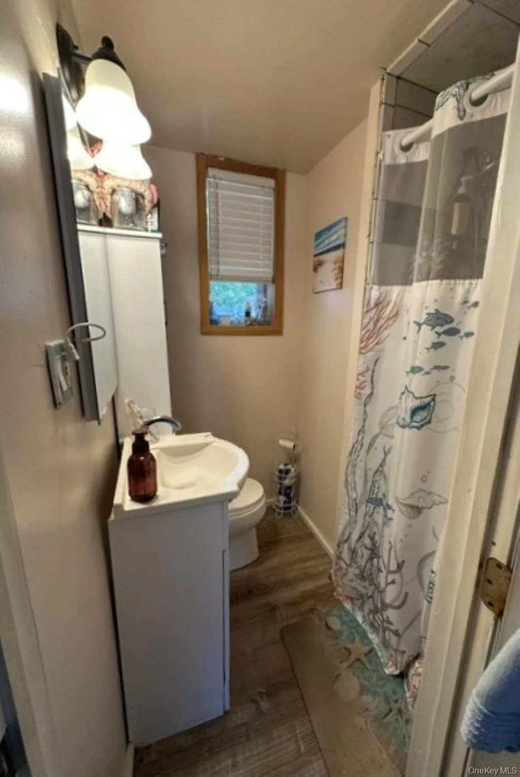 14 Coolidge Road, Southampton, NY, 2 Bedrooms Bedrooms, 4 Rooms Rooms,1 BathroomBathrooms,Residential,For Rent,Coolidge,0,1001817 14 Coolidge Road, Southampton, NY, 2 Bedrooms Bedrooms, 4 Rooms Rooms,1 BathroomBathrooms,Residential,For Rent,Coolidge,0,1001817