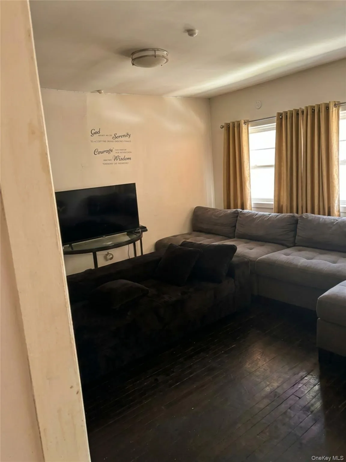 11542 126th Street, New York, NY, 3 Bedrooms Bedrooms, 6 Rooms Rooms,1 BathroomBathrooms,Residential Lease,For Rent,126th,0,1001820 11542 126th Street, New York, NY, 3 Bedrooms Bedrooms, 6 Rooms Rooms,1 BathroomBathrooms,Residential Lease,For Rent,126th,0,1001820