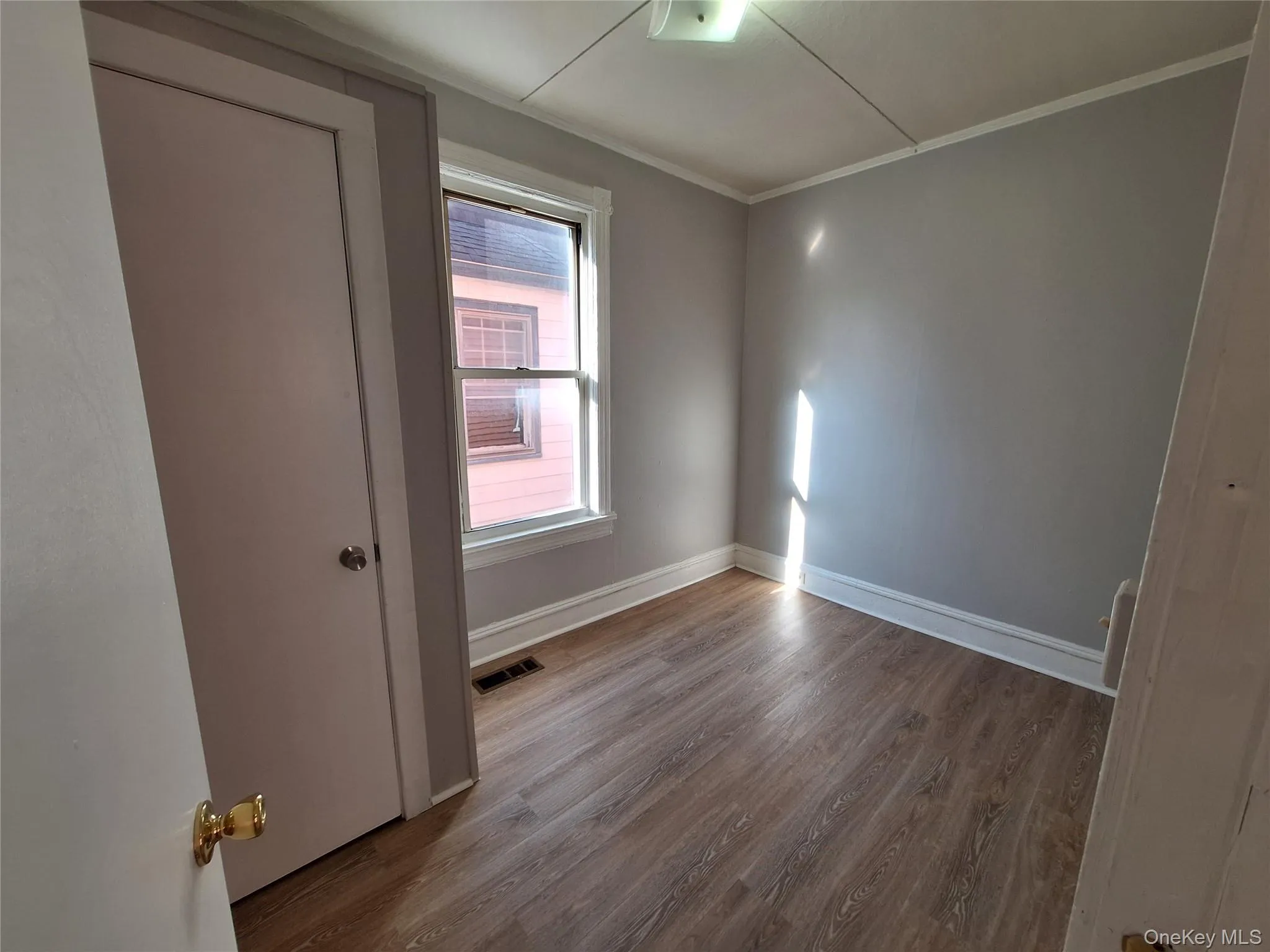 69 Greenkill Avenue, Kingston, NY, 2 Bedrooms Bedrooms, 5 Rooms Rooms,1 BathroomBathrooms,Residential Lease,For Rent,Greenkill,0,1001822 69 Greenkill Avenue, Kingston, NY, 2 Bedrooms Bedrooms, 5 Rooms Rooms,1 BathroomBathrooms,Residential Lease,For Rent,Greenkill,0,1001822