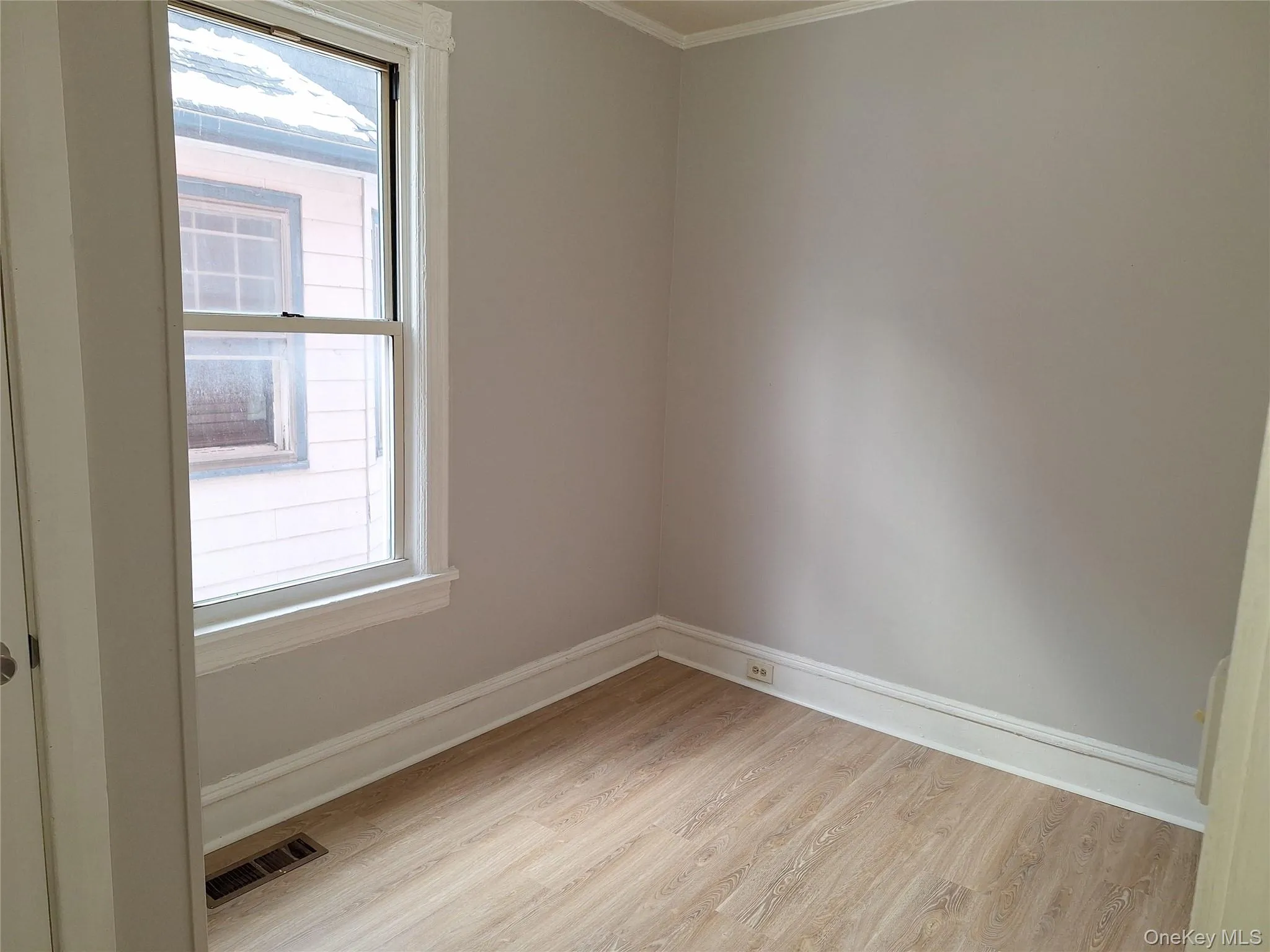 69 Greenkill Avenue, Kingston, NY, 2 Bedrooms Bedrooms, 5 Rooms Rooms,1 BathroomBathrooms,Residential Lease,For Rent,Greenkill,0,1001822 69 Greenkill Avenue, Kingston, NY, 2 Bedrooms Bedrooms, 5 Rooms Rooms,1 BathroomBathrooms,Residential Lease,For Rent,Greenkill,0,1001822