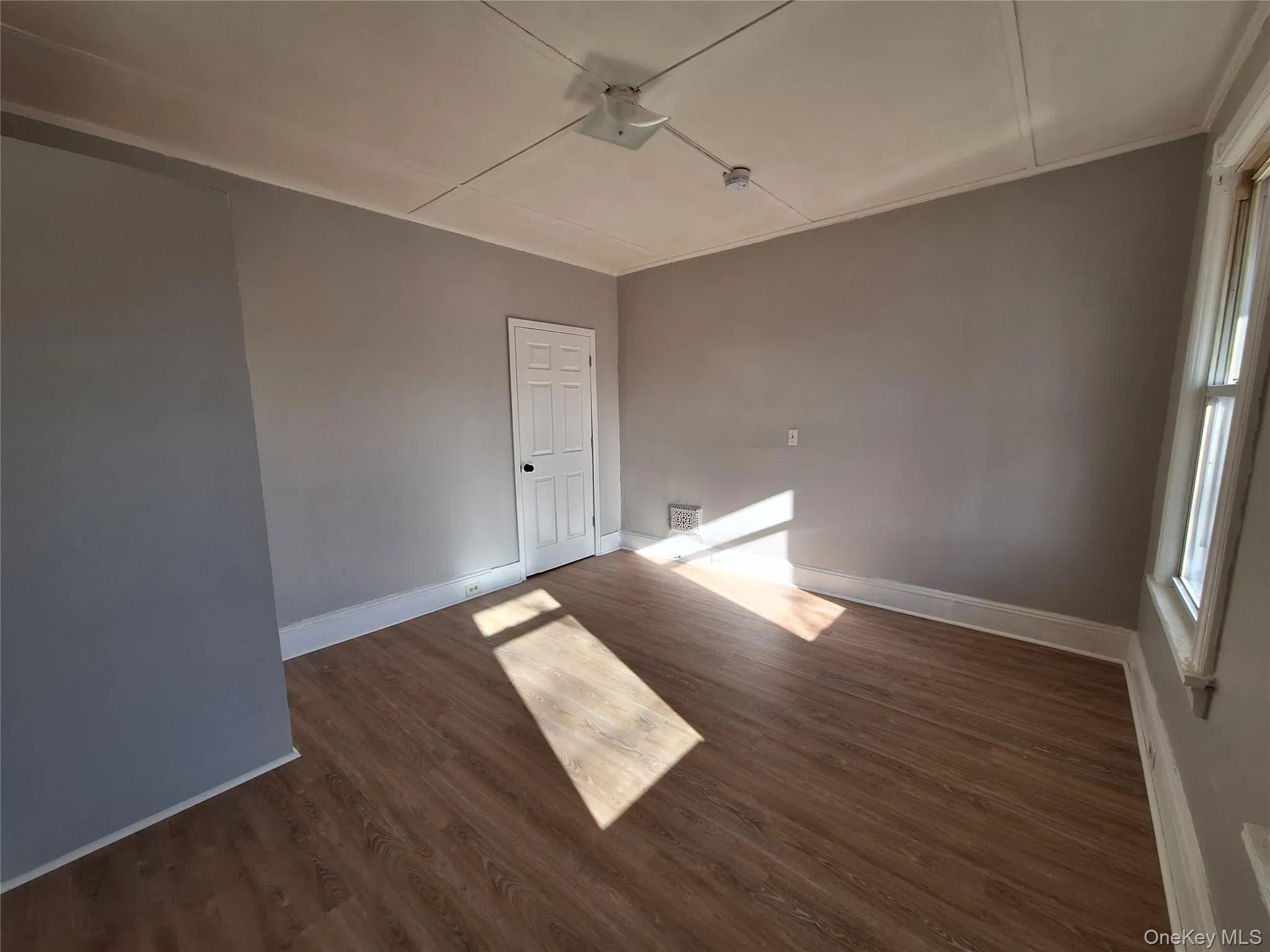 69 Greenkill Avenue, Kingston, NY, 2 Bedrooms Bedrooms, 5 Rooms Rooms,1 BathroomBathrooms,Residential Lease,For Rent,Greenkill,0,1001822 69 Greenkill Avenue, Kingston, NY, 2 Bedrooms Bedrooms, 5 Rooms Rooms,1 BathroomBathrooms,Residential Lease,For Rent,Greenkill,0,1001822