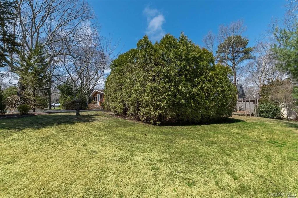 40 Atlantic Avenue, Southampton, NY, 2 Bedrooms Bedrooms, 7 Rooms Rooms,2 BathroomsBathrooms,Residential Sale,For Rent,Atlantic,0,1001827 40 Atlantic Avenue, Southampton, NY, 2 Bedrooms Bedrooms, 7 Rooms Rooms,2 BathroomsBathrooms,Residential Sale,For Rent,Atlantic,0,1001827