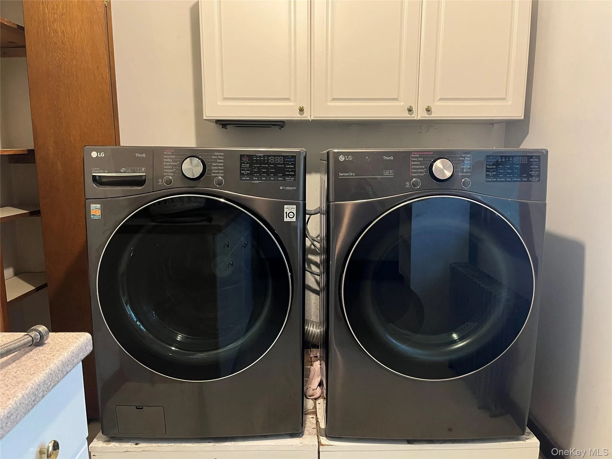 1799 Wading River Manor Road, Riverhead, NY, 4 Bedrooms Bedrooms, 8 Rooms Rooms,3 BathroomsBathrooms,Residential Sale,For Rent,Wading River Manor,0,1001830 1799 Wading River Manor Road, Riverhead, NY, 4 Bedrooms Bedrooms, 8 Rooms Rooms,3 BathroomsBathrooms,Residential Sale,For Rent,Wading River Manor,0,1001830