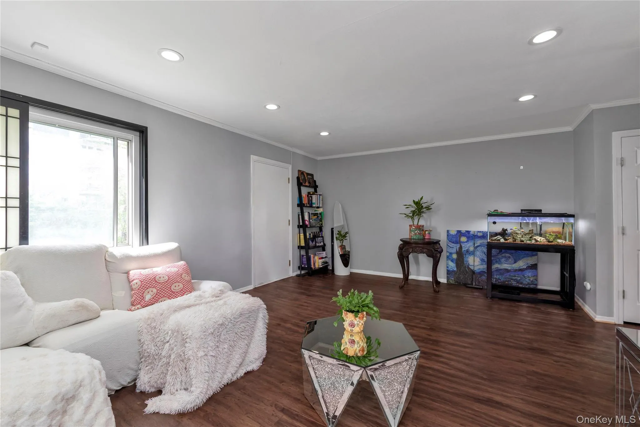 216-16 17th Avenue, New York, NY, 3 Bedrooms Bedrooms, 6 Rooms Rooms,2 BathroomsBathrooms,Residential,For Rent,17th,0,1001833 216-16 17th Avenue, New York, NY, 3 Bedrooms Bedrooms, 6 Rooms Rooms,2 BathroomsBathrooms,Residential,For Rent,17th,0,1001833
