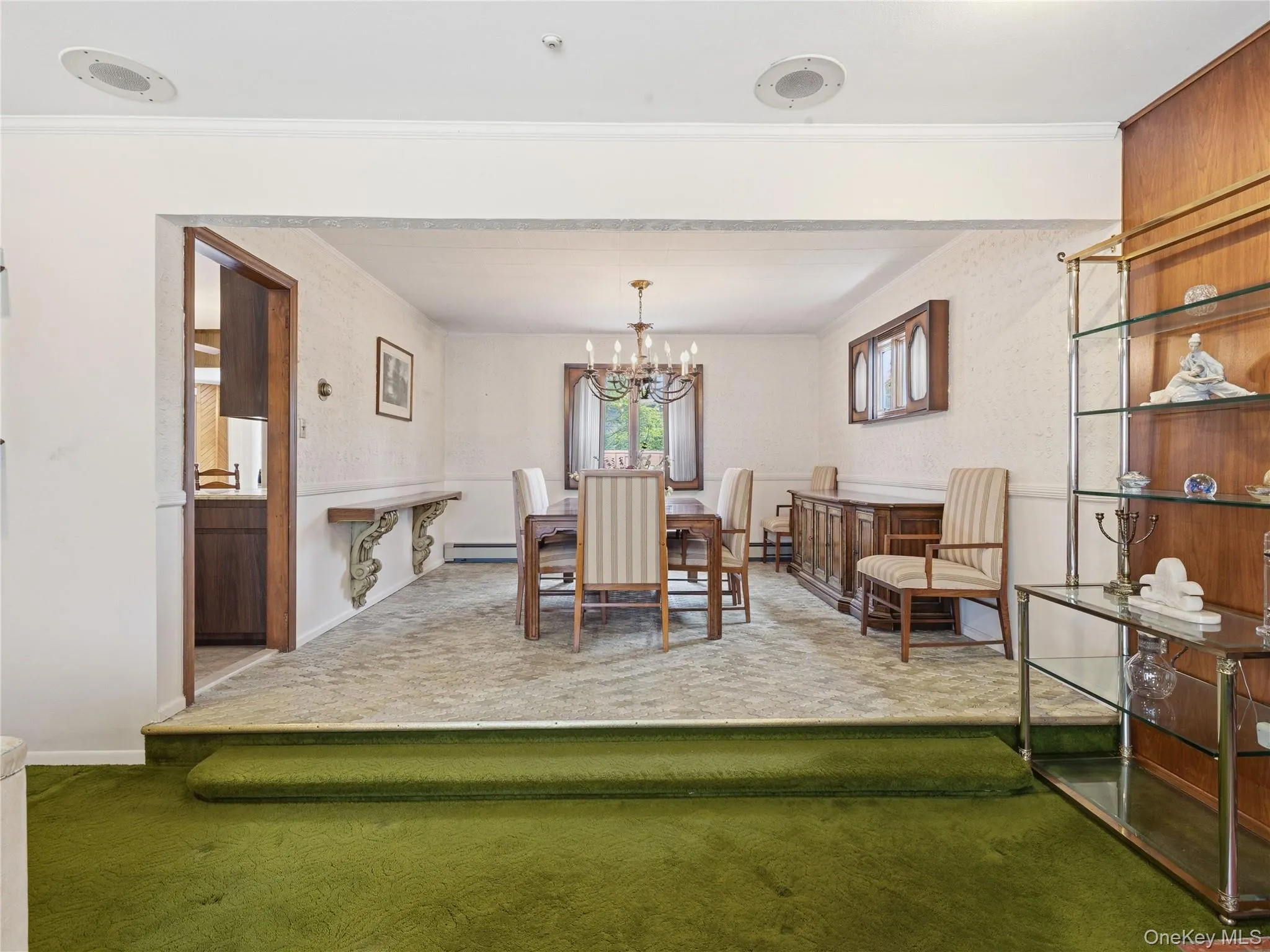 70 Polo Road, Oyster Bay, NY, 3 Bedrooms Bedrooms, 8 Rooms Rooms,2 BathroomsBathrooms,Residential,For Rent,Polo,0,1001839 70 Polo Road, Oyster Bay, NY, 3 Bedrooms Bedrooms, 8 Rooms Rooms,2 BathroomsBathrooms,Residential,For Rent,Polo,0,1001839