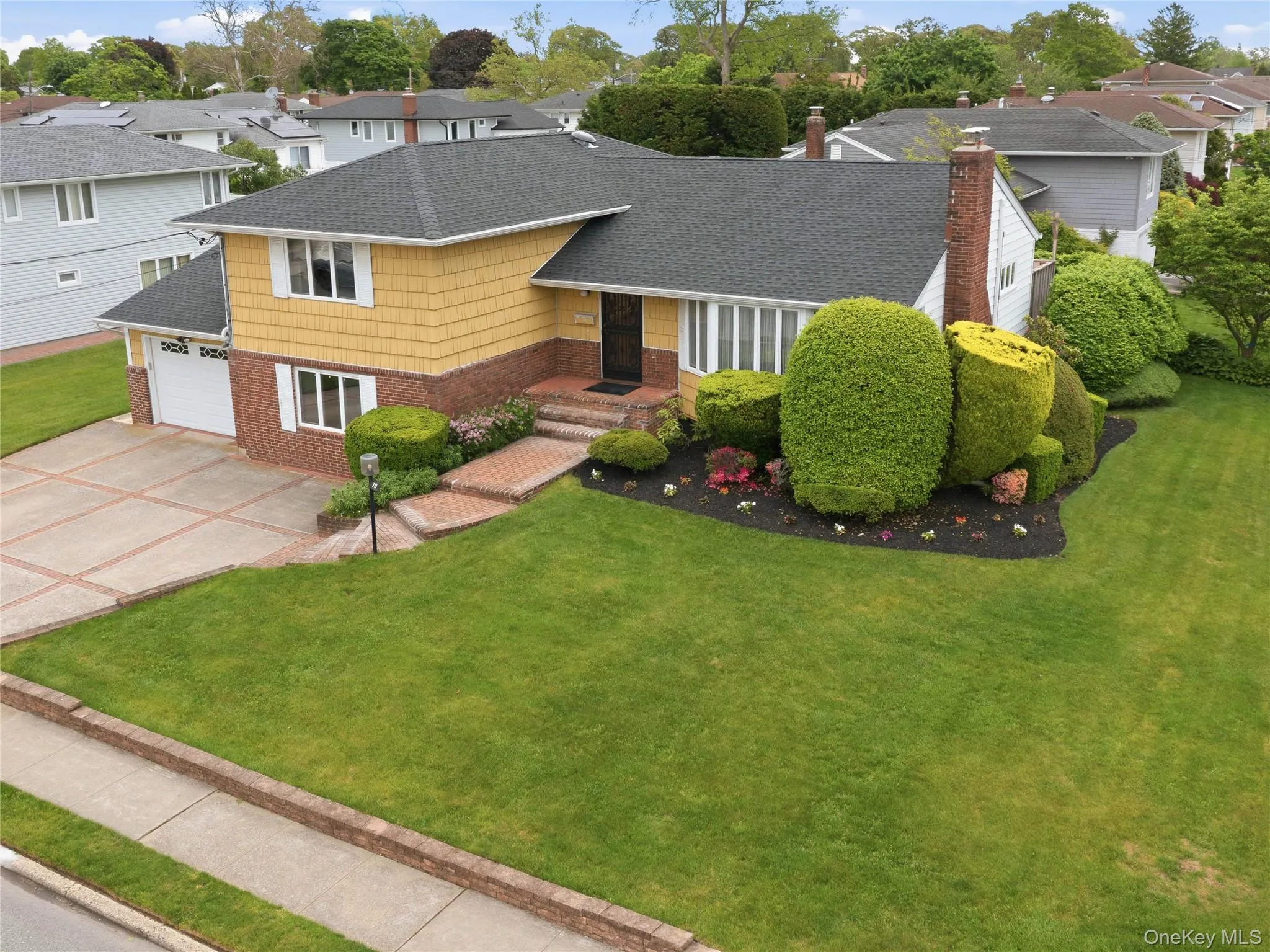 70 Polo Road, Oyster Bay, NY, 3 Bedrooms Bedrooms, 8 Rooms Rooms,2 BathroomsBathrooms,Residential,For Rent,Polo,0,1001839 70 Polo Road, Oyster Bay, NY, 3 Bedrooms Bedrooms, 8 Rooms Rooms,2 BathroomsBathrooms,Residential,For Rent,Polo,0,1001839