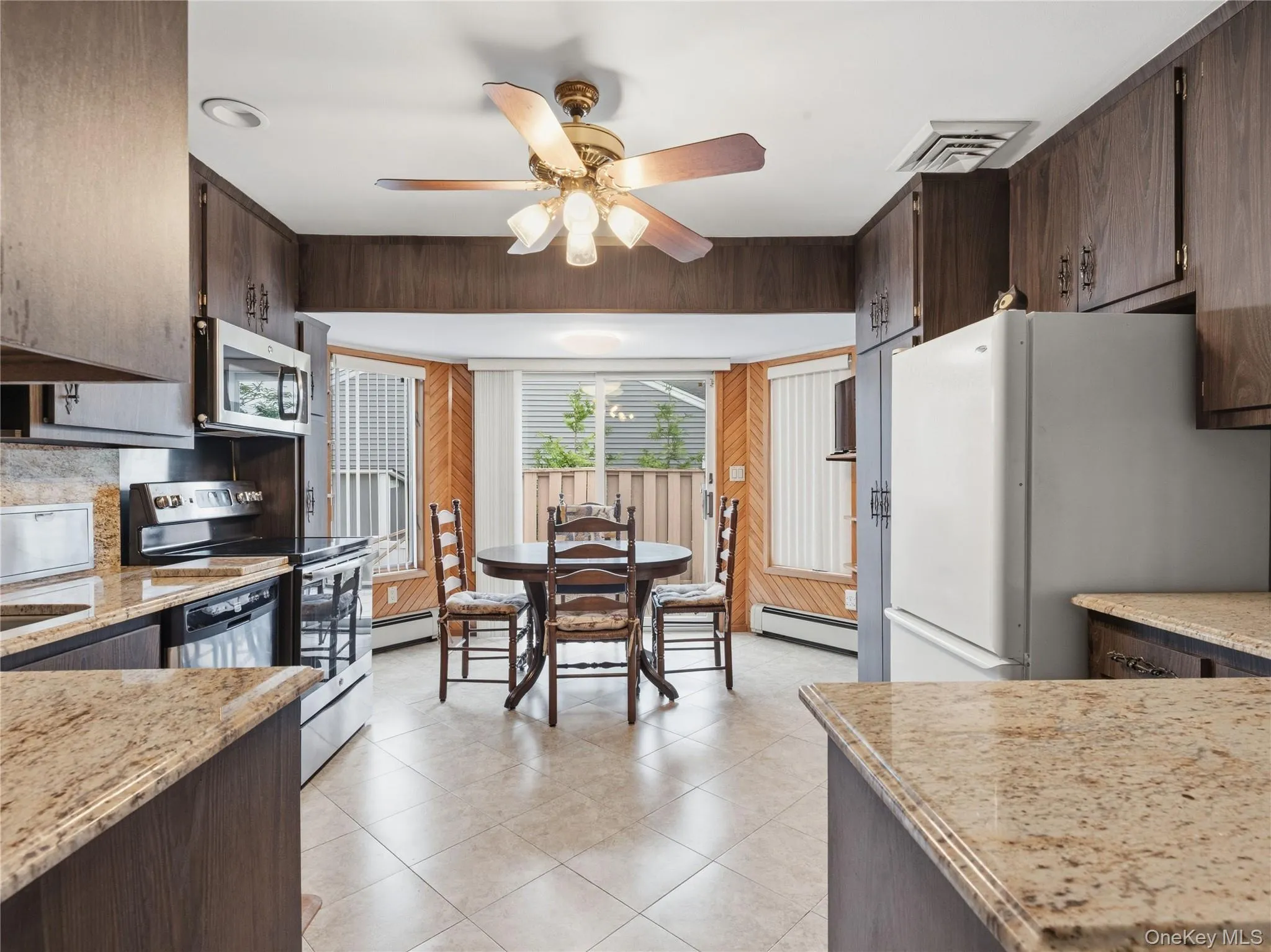 70 Polo Road, Oyster Bay, NY, 3 Bedrooms Bedrooms, 8 Rooms Rooms,2 BathroomsBathrooms,Residential,For Rent,Polo,0,1001839 70 Polo Road, Oyster Bay, NY, 3 Bedrooms Bedrooms, 8 Rooms Rooms,2 BathroomsBathrooms,Residential,For Rent,Polo,0,1001839