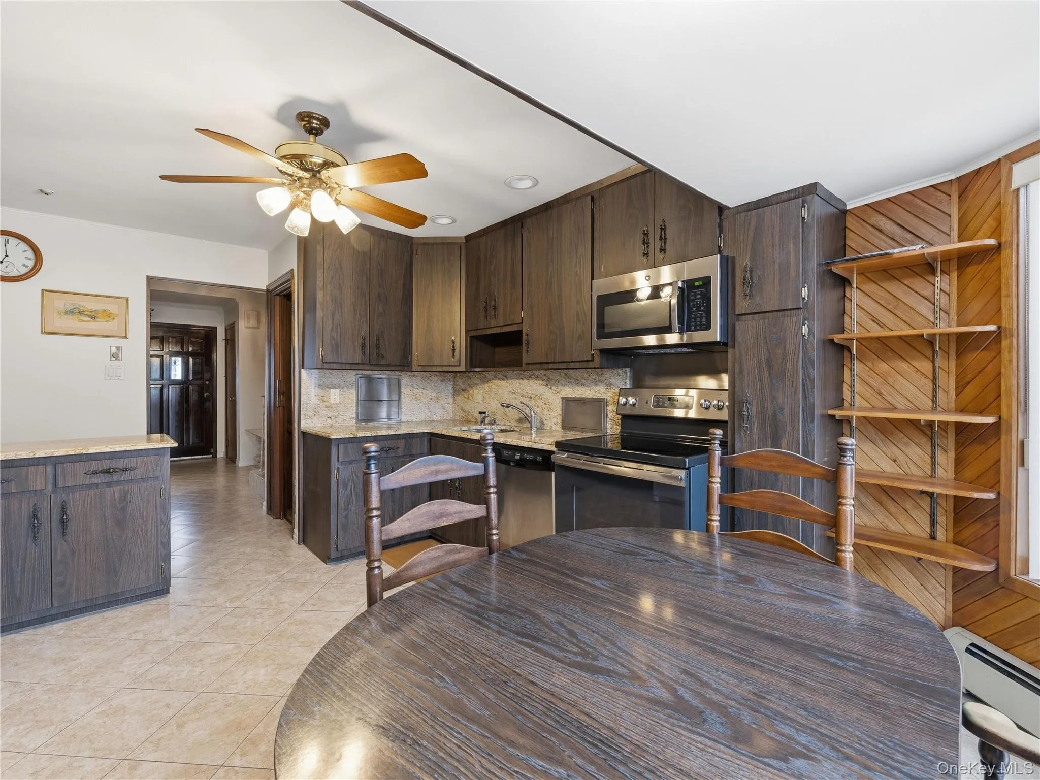70 Polo Road, Oyster Bay, NY, 3 Bedrooms Bedrooms, 8 Rooms Rooms,2 BathroomsBathrooms,Residential,For Rent,Polo,0,1001839 70 Polo Road, Oyster Bay, NY, 3 Bedrooms Bedrooms, 8 Rooms Rooms,2 BathroomsBathrooms,Residential,For Rent,Polo,0,1001839