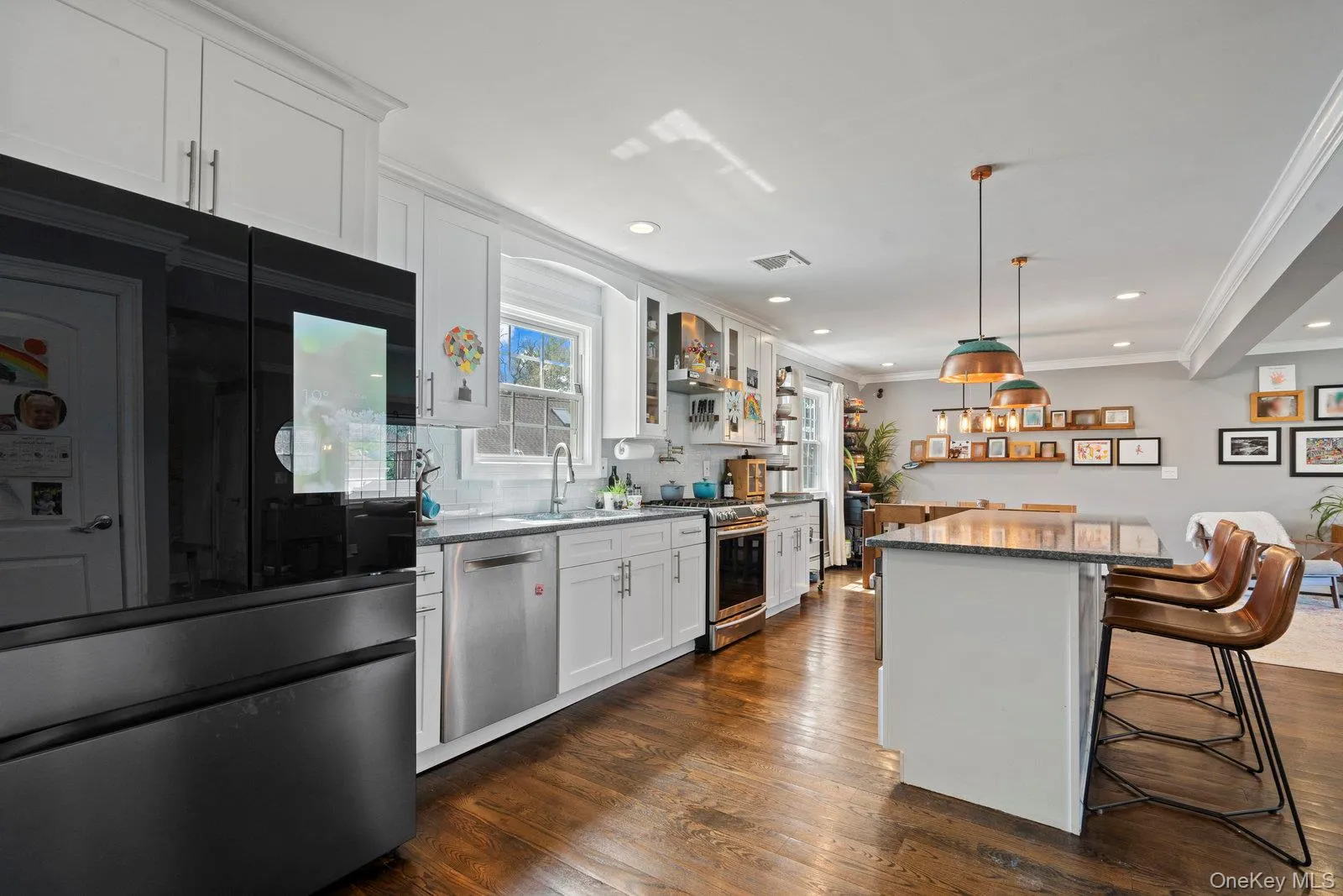 15 Lawrence Court, Oyster Bay, NY, 4 Bedrooms Bedrooms, 8 Rooms Rooms,2 BathroomsBathrooms,Residential Lease,For Rent,Lawrence,0,1001841 15 Lawrence Court, Oyster Bay, NY, 4 Bedrooms Bedrooms, 8 Rooms Rooms,2 BathroomsBathrooms,Residential Lease,For Rent,Lawrence,0,1001841