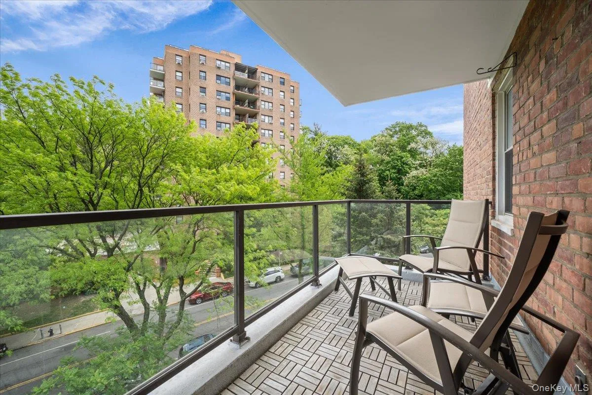 750 Kappock Street, New York, NY, 2 Bedrooms Bedrooms, 4 Rooms Rooms,2 BathroomsBathrooms,Residential,For Rent,Kappock,0,1001842 750 Kappock Street, New York, NY, 2 Bedrooms Bedrooms, 4 Rooms Rooms,2 BathroomsBathrooms,Residential,For Rent,Kappock,0,1001842