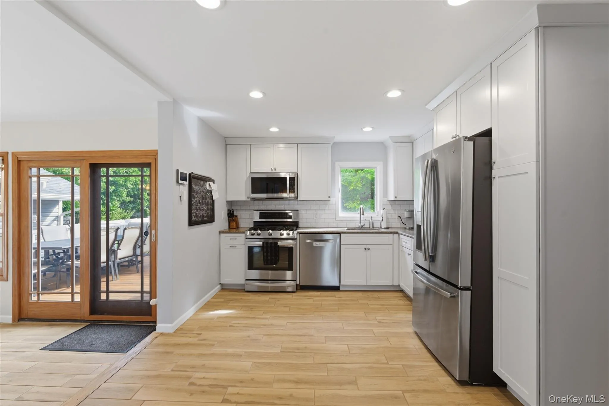20 Terrace Avenue, Ramapo, NY, 4 Bedrooms Bedrooms, 11 Rooms Rooms,3 BathroomsBathrooms,Residential,For Rent,Terrace,0,1001845 20 Terrace Avenue, Ramapo, NY, 4 Bedrooms Bedrooms, 11 Rooms Rooms,3 BathroomsBathrooms,Residential,For Rent,Terrace,0,1001845