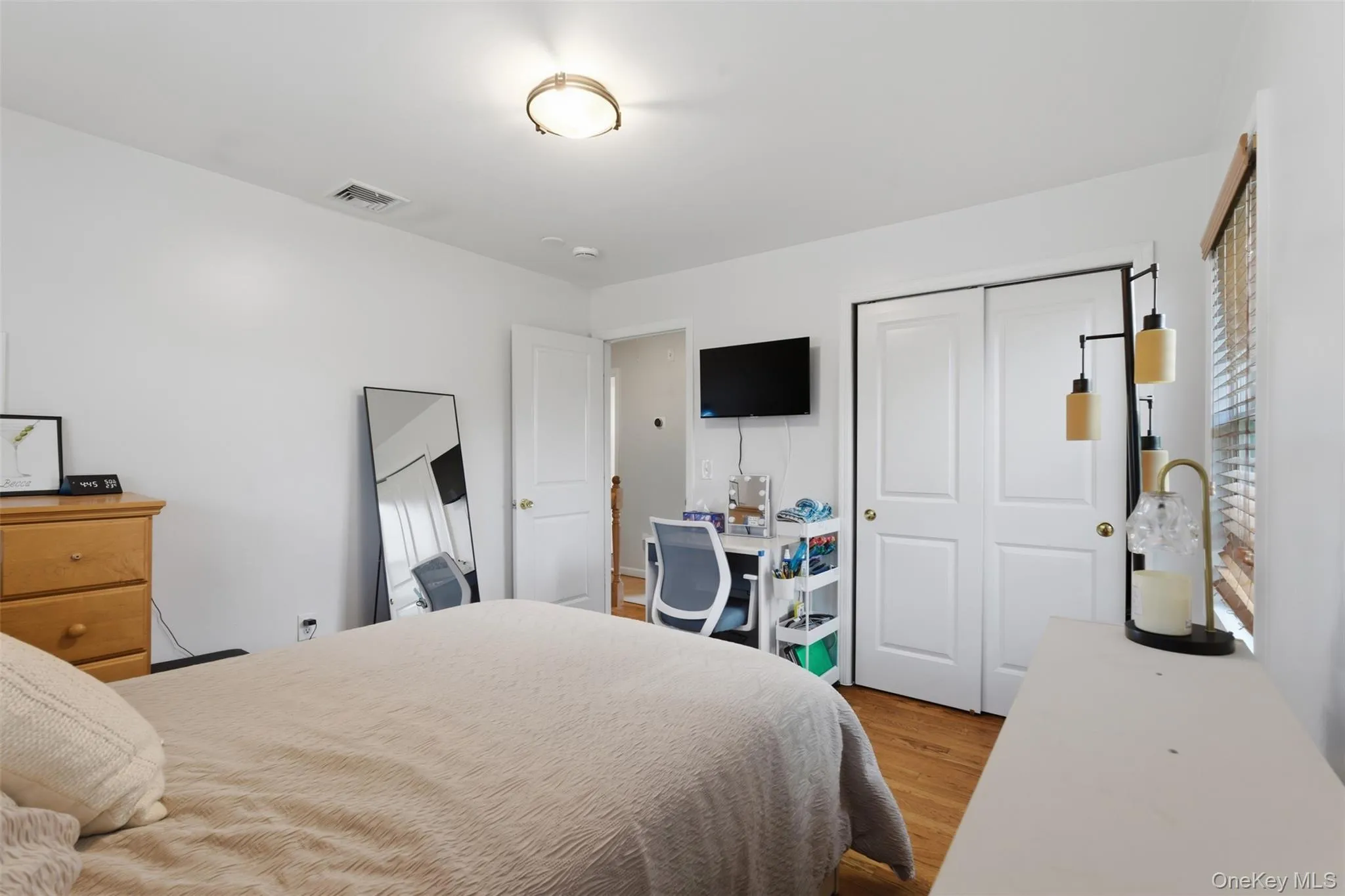 20 Terrace Avenue, Ramapo, NY, 4 Bedrooms Bedrooms, 11 Rooms Rooms,3 BathroomsBathrooms,Residential,For Rent,Terrace,0,1001845 20 Terrace Avenue, Ramapo, NY, 4 Bedrooms Bedrooms, 11 Rooms Rooms,3 BathroomsBathrooms,Residential,For Rent,Terrace,0,1001845