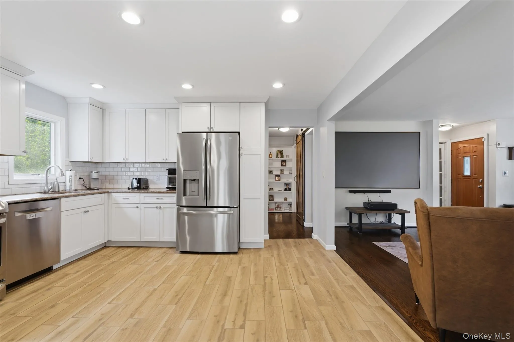 20 Terrace Avenue, Ramapo, NY, 4 Bedrooms Bedrooms, 11 Rooms Rooms,3 BathroomsBathrooms,Residential,For Rent,Terrace,0,1001845 20 Terrace Avenue, Ramapo, NY, 4 Bedrooms Bedrooms, 11 Rooms Rooms,3 BathroomsBathrooms,Residential,For Rent,Terrace,0,1001845