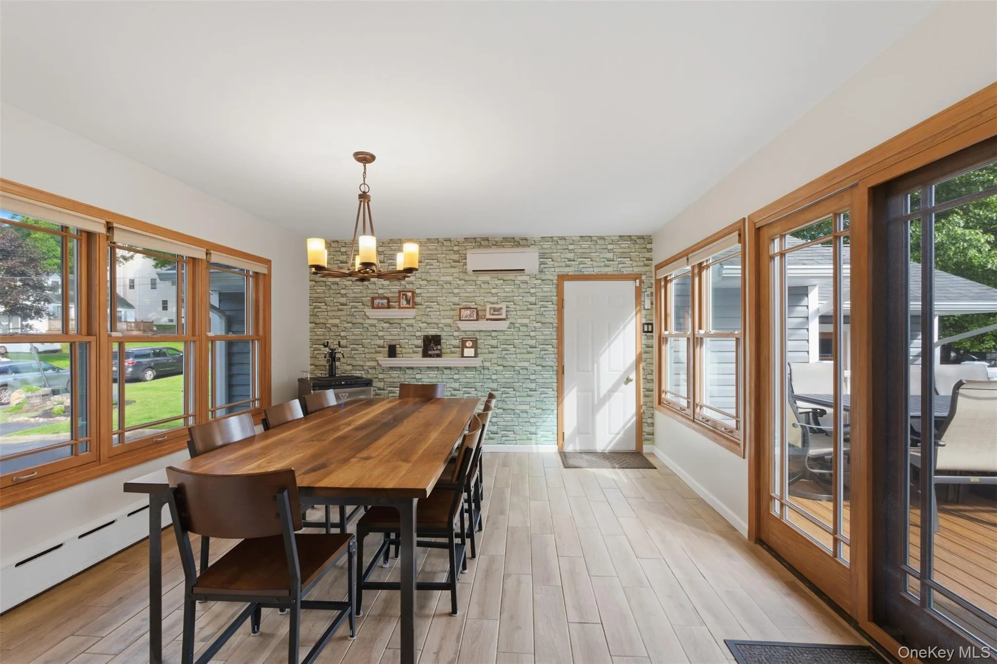 20 Terrace Avenue, Ramapo, NY, 4 Bedrooms Bedrooms, 11 Rooms Rooms,3 BathroomsBathrooms,Residential,For Rent,Terrace,0,1001845 20 Terrace Avenue, Ramapo, NY, 4 Bedrooms Bedrooms, 11 Rooms Rooms,3 BathroomsBathrooms,Residential,For Rent,Terrace,0,1001845