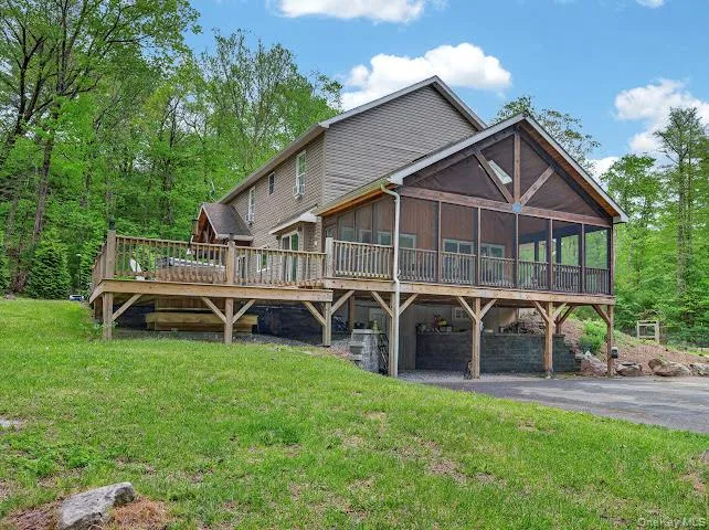 203 Wildwood Way, Forestburgh, NY, 4 Bedrooms Bedrooms, 12 Rooms Rooms,2 BathroomsBathrooms,Residential,For Rent,Wildwood,0,1001847 203 Wildwood Way, Forestburgh, NY, 4 Bedrooms Bedrooms, 12 Rooms Rooms,2 BathroomsBathrooms,Residential,For Rent,Wildwood,0,1001847