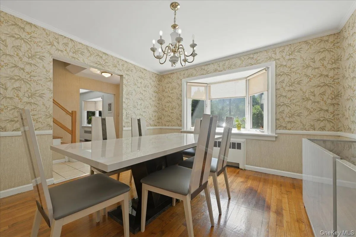 219 KIlburn Road, Hempstead, NY, 4 Bedrooms Bedrooms, 8 Rooms Rooms,2 BathroomsBathrooms,Residential,For Rent,KIlburn,0,1001849 219 KIlburn Road, Hempstead, NY, 4 Bedrooms Bedrooms, 8 Rooms Rooms,2 BathroomsBathrooms,Residential,For Rent,KIlburn,0,1001849