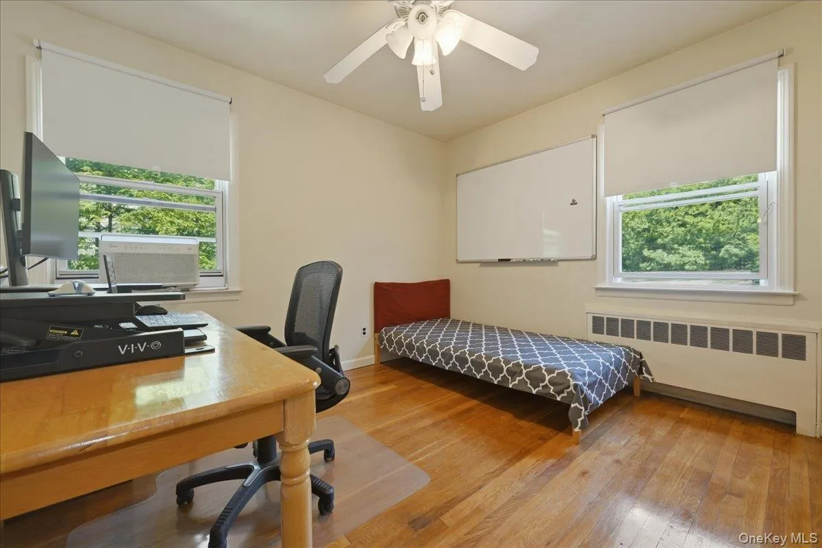 219 KIlburn Road, Hempstead, NY, 4 Bedrooms Bedrooms, 8 Rooms Rooms,2 BathroomsBathrooms,Residential,For Rent,KIlburn,0,1001849 219 KIlburn Road, Hempstead, NY, 4 Bedrooms Bedrooms, 8 Rooms Rooms,2 BathroomsBathrooms,Residential,For Rent,KIlburn,0,1001849