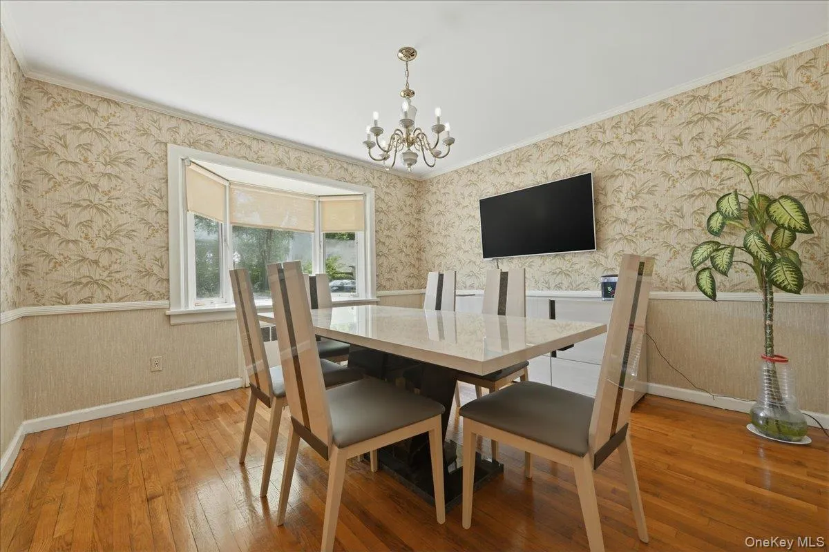 219 KIlburn Road, Hempstead, NY, 4 Bedrooms Bedrooms, 8 Rooms Rooms,2 BathroomsBathrooms,Residential,For Rent,KIlburn,0,1001849 219 KIlburn Road, Hempstead, NY, 4 Bedrooms Bedrooms, 8 Rooms Rooms,2 BathroomsBathrooms,Residential,For Rent,KIlburn,0,1001849