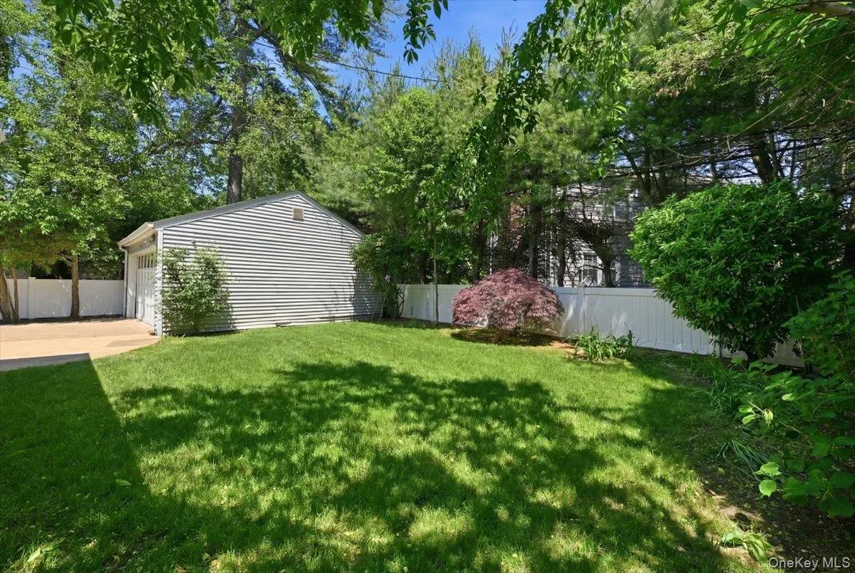 219 KIlburn Road, Hempstead, NY, 4 Bedrooms Bedrooms, 8 Rooms Rooms,2 BathroomsBathrooms,Residential,For Rent,KIlburn,0,1001849 219 KIlburn Road, Hempstead, NY, 4 Bedrooms Bedrooms, 8 Rooms Rooms,2 BathroomsBathrooms,Residential,For Rent,KIlburn,0,1001849