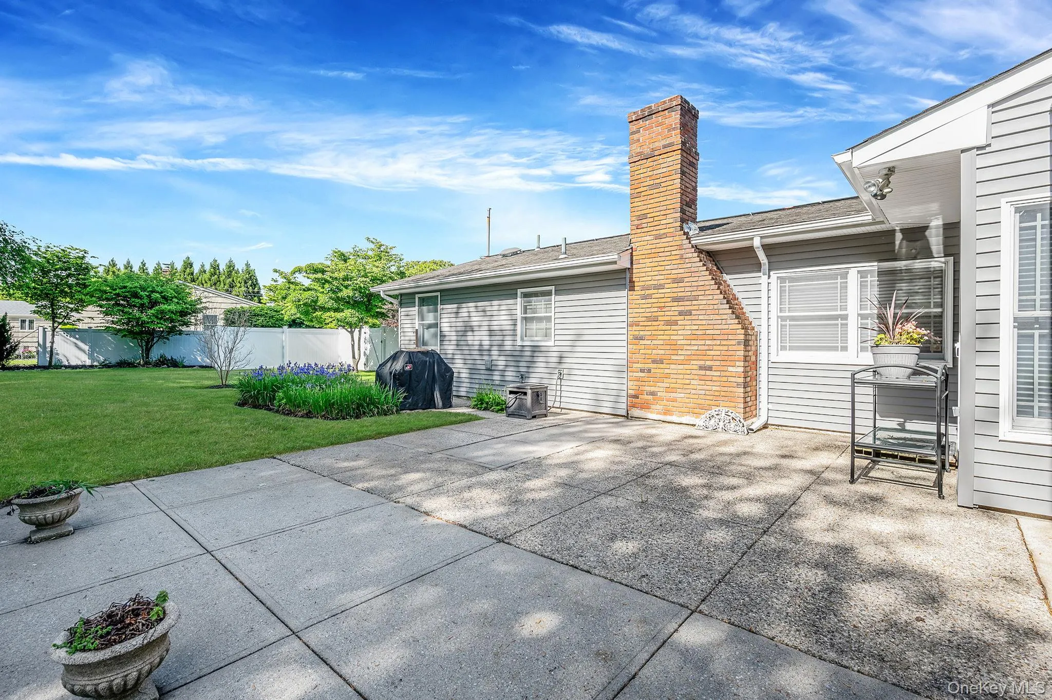 17 Durkee Lane, Brookhaven, NY, 4 Bedrooms Bedrooms, 11 Rooms Rooms,3 BathroomsBathrooms,Residential,For Rent,Durkee,0,1001851 17 Durkee Lane, Brookhaven, NY, 4 Bedrooms Bedrooms, 11 Rooms Rooms,3 BathroomsBathrooms,Residential,For Rent,Durkee,0,1001851