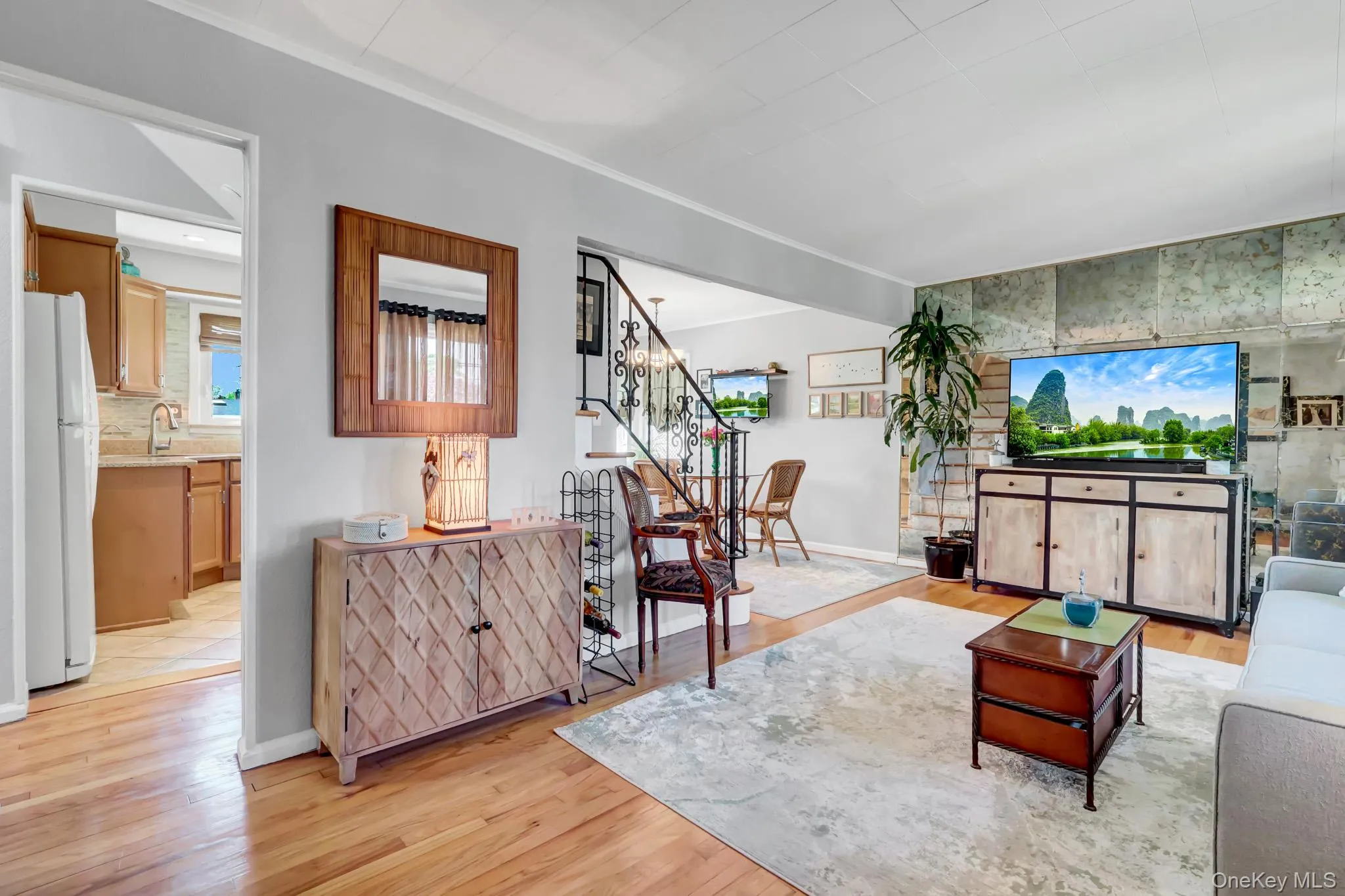 202 Kings Avenue, Oyster Bay, NY, 4 Bedrooms Bedrooms, 7 Rooms Rooms,2 BathroomsBathrooms,Residential,For Rent,Kings,0,1001855 202 Kings Avenue, Oyster Bay, NY, 4 Bedrooms Bedrooms, 7 Rooms Rooms,2 BathroomsBathrooms,Residential,For Rent,Kings,0,1001855