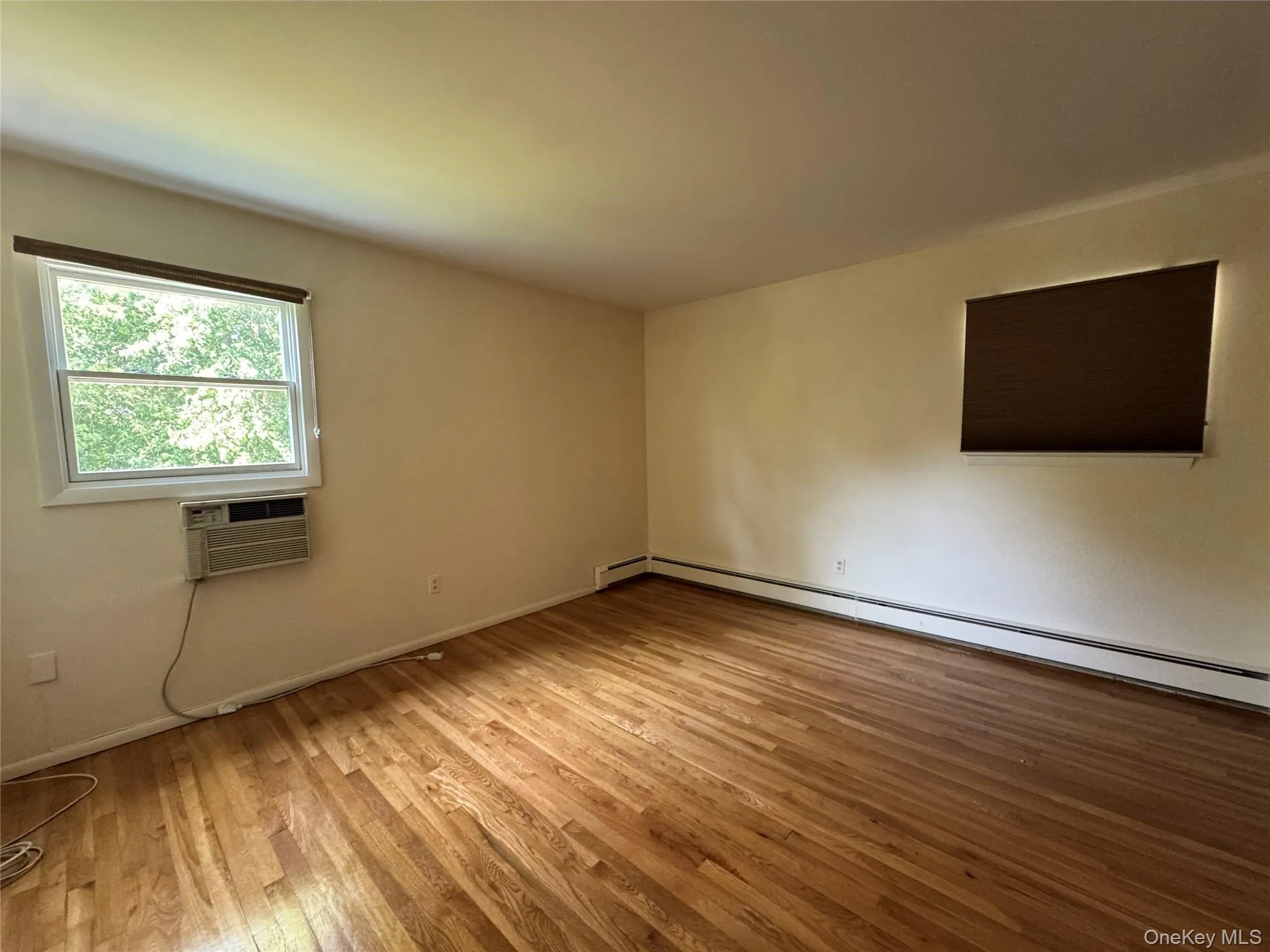 29 Hendrick Avenue, Glen Cove, NY, 3 Bedrooms Bedrooms, 6 Rooms Rooms,1 BathroomBathrooms,Residential Lease,For Rent,Hendrick,0,1001862 29 Hendrick Avenue, Glen Cove, NY, 3 Bedrooms Bedrooms, 6 Rooms Rooms,1 BathroomBathrooms,Residential Lease,For Rent,Hendrick,0,1001862