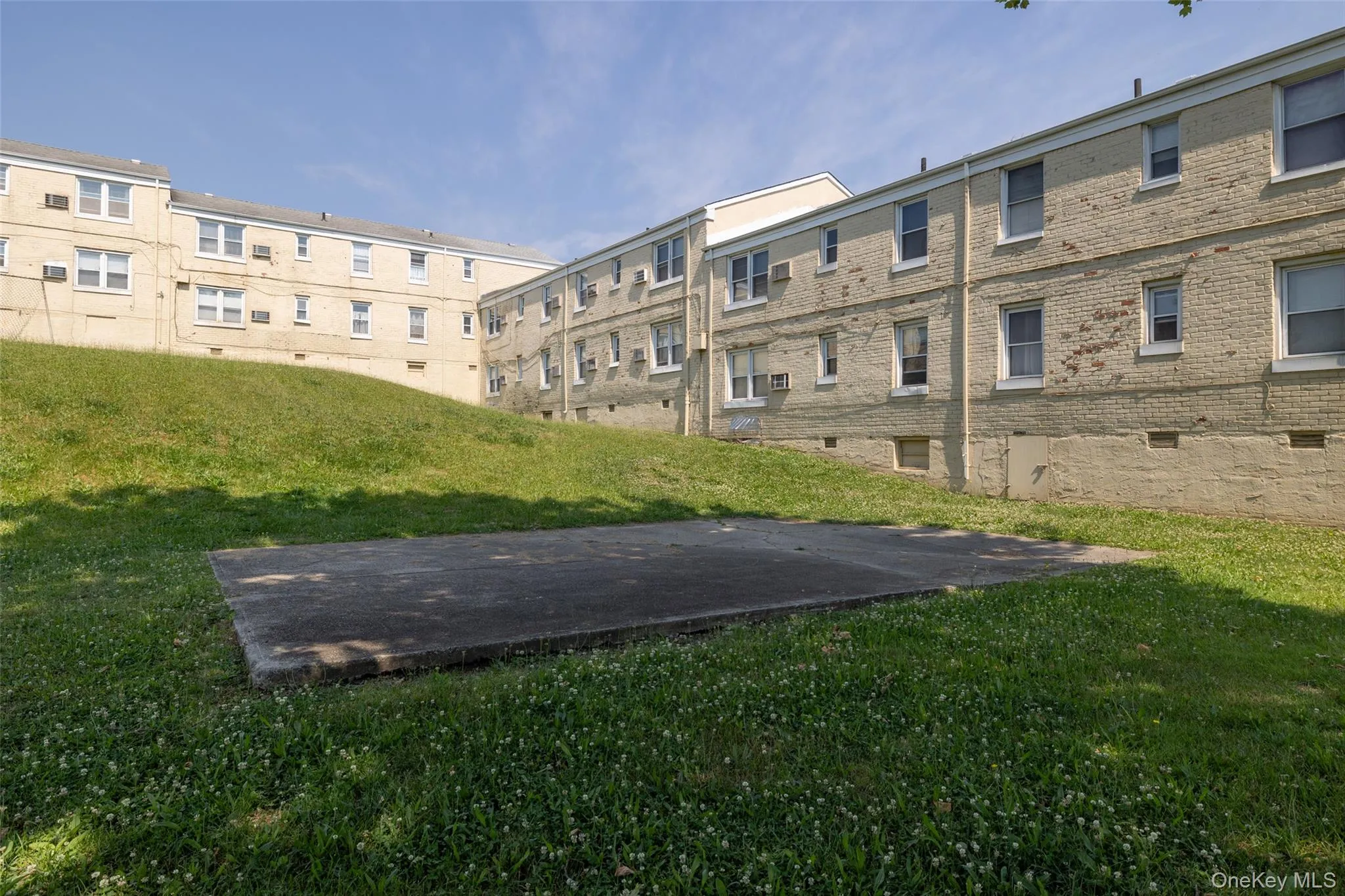 251-38 71st Avenue, New York, NY, 1 Bedroom Bedrooms, 4 Rooms Rooms,1 BathroomBathrooms,Residential,For Rent,71st,0,1001865 251-38 71st Avenue, New York, NY, 1 Bedroom Bedrooms, 4 Rooms Rooms,1 BathroomBathrooms,Residential,For Rent,71st,0,1001865