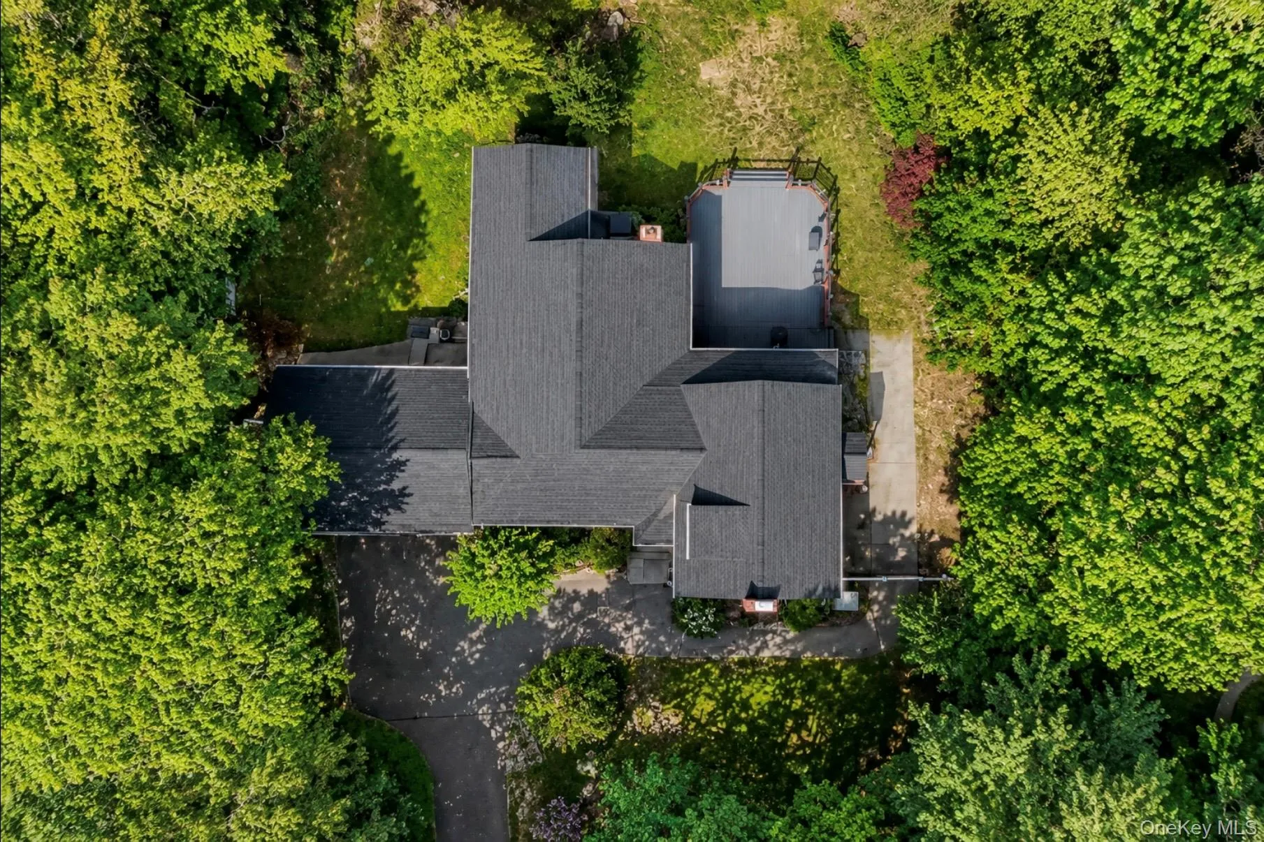 80 Mount Pleasant Road, Smithtown, NY, 7 Bedrooms Bedrooms, 14 Rooms Rooms,3 BathroomsBathrooms,Residential,For Rent,Mount Pleasant,0,1001866 80 Mount Pleasant Road, Smithtown, NY, 7 Bedrooms Bedrooms, 14 Rooms Rooms,3 BathroomsBathrooms,Residential,For Rent,Mount Pleasant,0,1001866