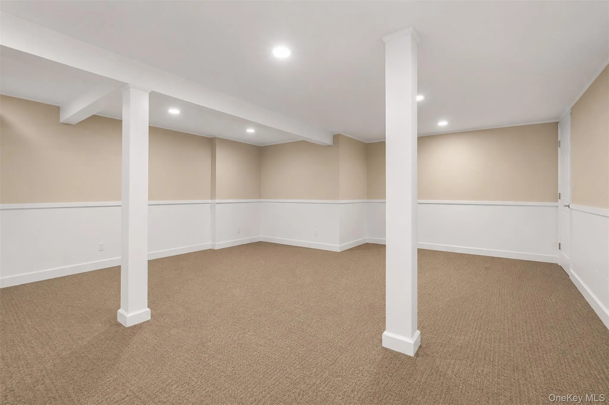 23 Maytime Court, Oyster Bay, NY, 4 Bedrooms Bedrooms, 8 Rooms Rooms,3 BathroomsBathrooms,Residential,For Rent,Maytime,0,1001874 23 Maytime Court, Oyster Bay, NY, 4 Bedrooms Bedrooms, 8 Rooms Rooms,3 BathroomsBathrooms,Residential,For Rent,Maytime,0,1001874
