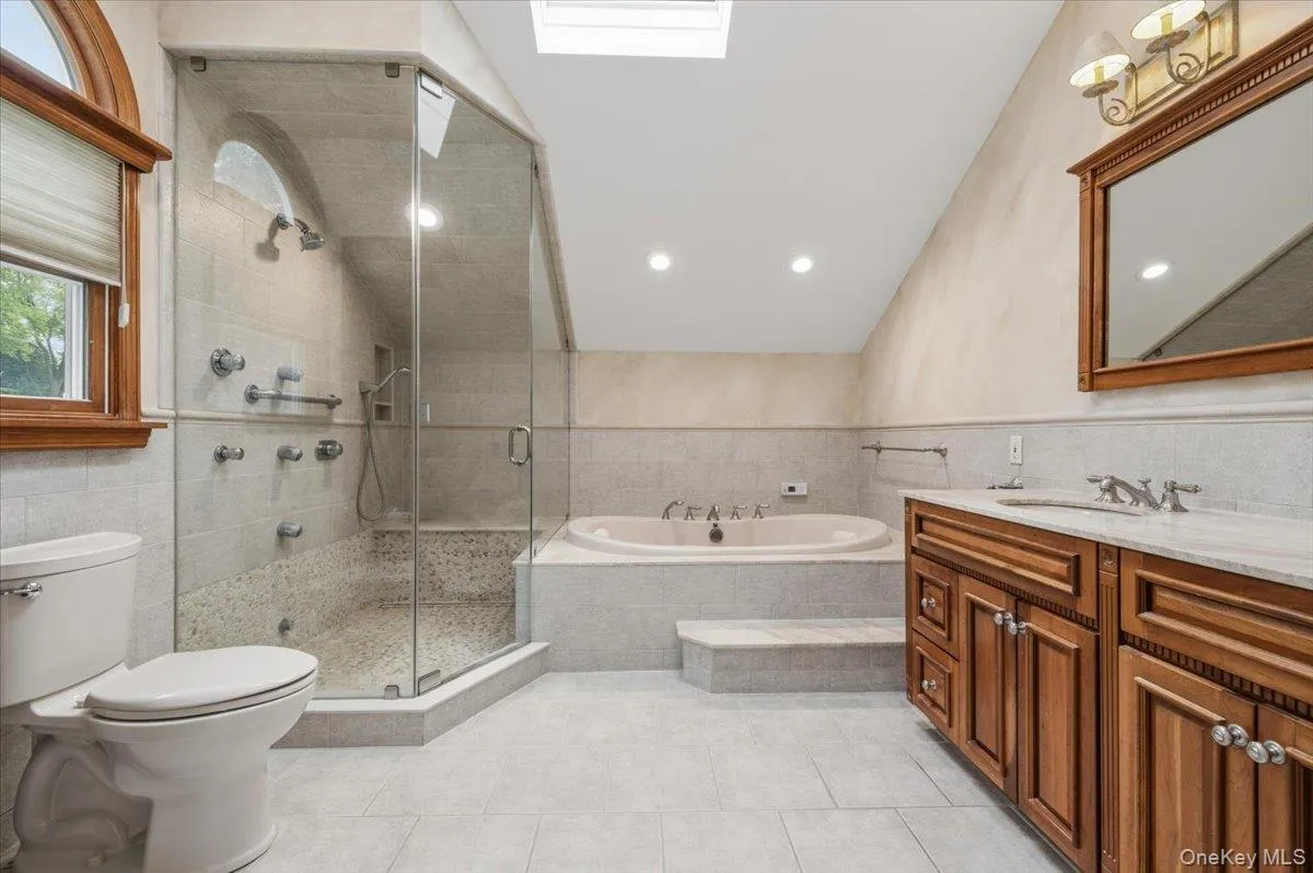 23 Maytime Court, Oyster Bay, NY, 4 Bedrooms Bedrooms, 8 Rooms Rooms,3 BathroomsBathrooms,Residential,For Rent,Maytime,0,1001874 23 Maytime Court, Oyster Bay, NY, 4 Bedrooms Bedrooms, 8 Rooms Rooms,3 BathroomsBathrooms,Residential,For Rent,Maytime,0,1001874