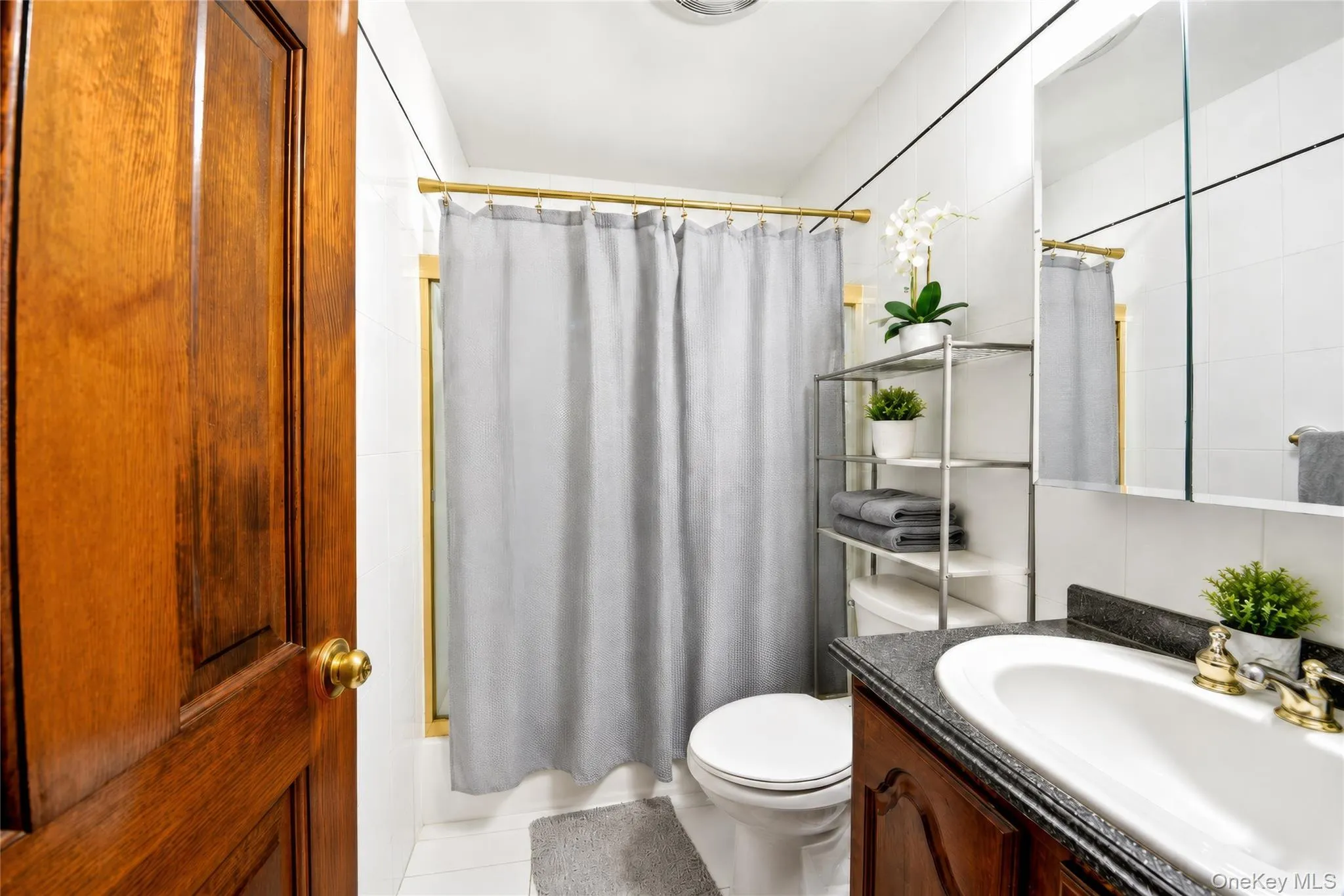 74 Cornell Drive, Smithtown, NY, 3 Bedrooms Bedrooms, 7 Rooms Rooms,2 BathroomsBathrooms,Residential,For Rent,Cornell,0,1001880 74 Cornell Drive, Smithtown, NY, 3 Bedrooms Bedrooms, 7 Rooms Rooms,2 BathroomsBathrooms,Residential,For Rent,Cornell,0,1001880