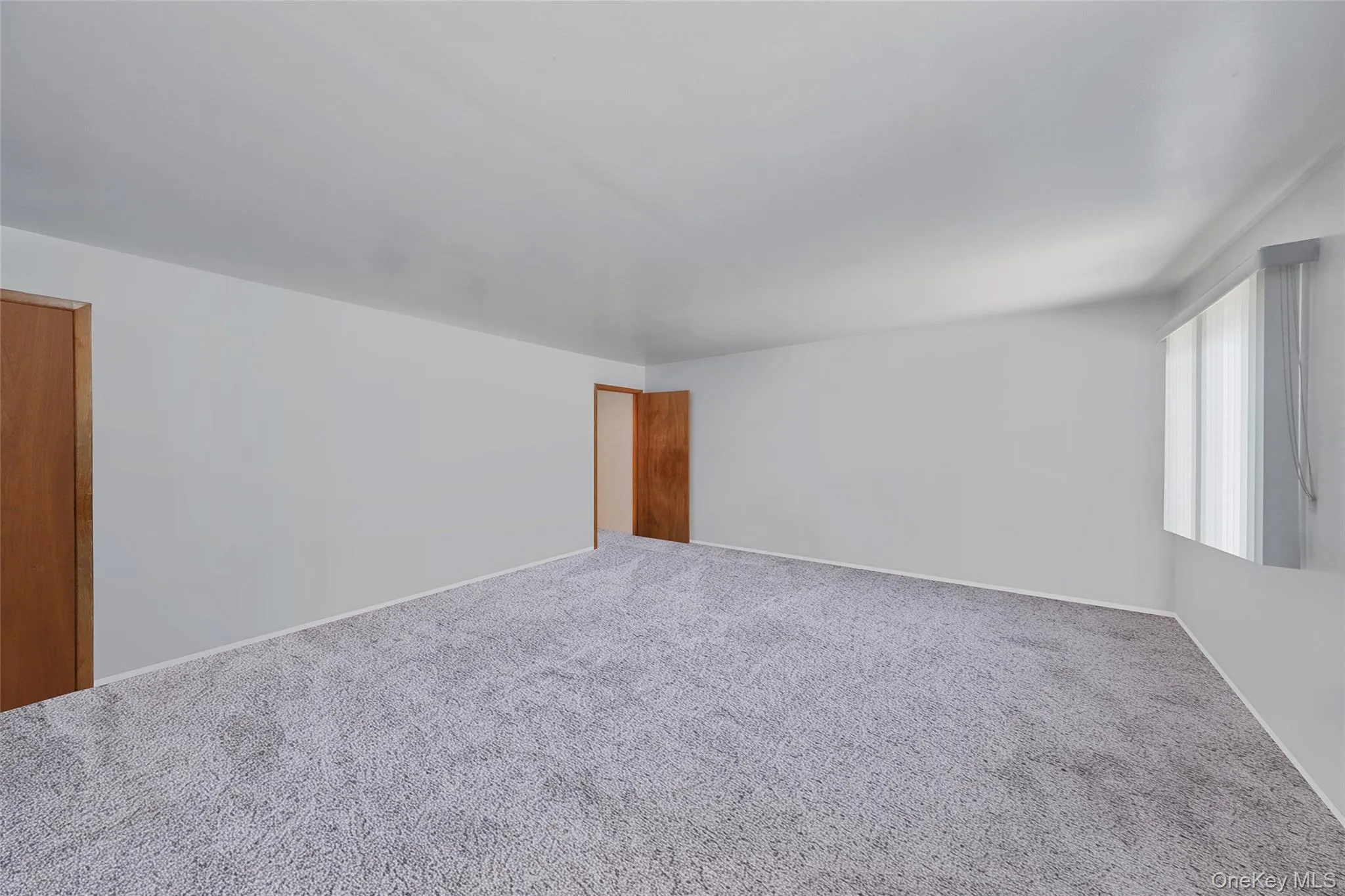 BR 1 in 2 BR Apartment BR 1 in 2 BR Apartment