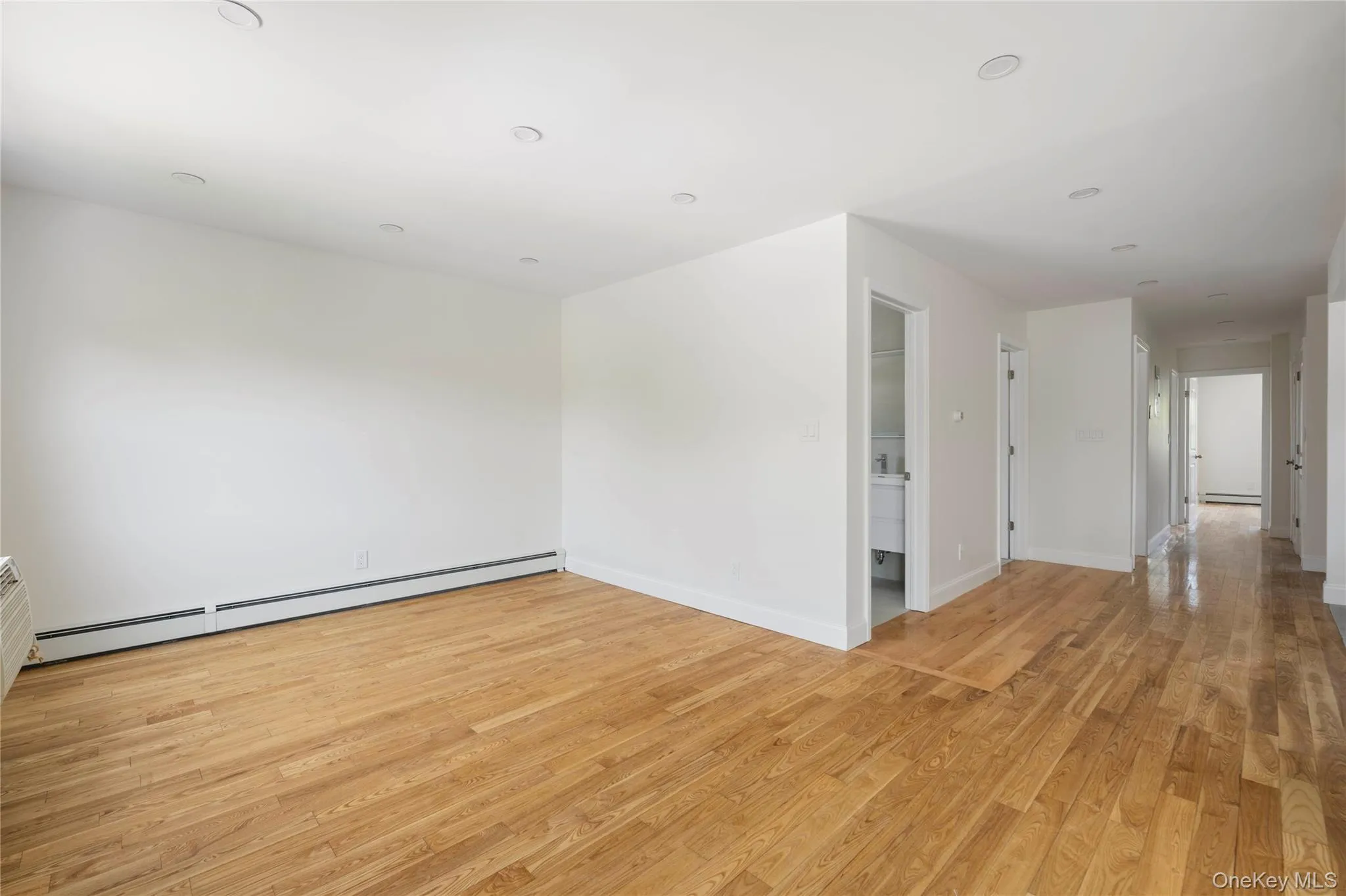 58-28 84th Street, New York, NY, 3 Bedrooms Bedrooms, 6 Rooms Rooms,2 BathroomsBathrooms,Residential Lease,For Rent,84th,0,1001887 58-28 84th Street, New York, NY, 3 Bedrooms Bedrooms, 6 Rooms Rooms,2 BathroomsBathrooms,Residential Lease,For Rent,84th,0,1001887