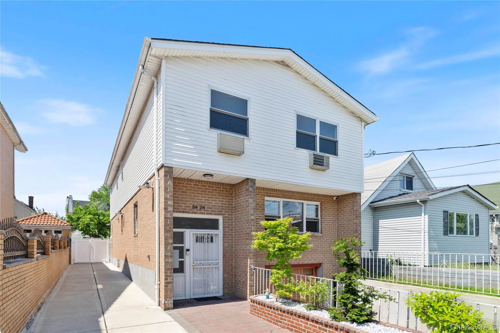 58-28 84th Street, New York, NY, 3 Bedrooms Bedrooms, 6 Rooms Rooms,2 BathroomsBathrooms,Residential Lease,For Rent,84th,0,1001887 58-28 84th Street, New York, NY, 3 Bedrooms Bedrooms, 6 Rooms Rooms,2 BathroomsBathrooms,Residential Lease,For Rent,84th,0,1001887