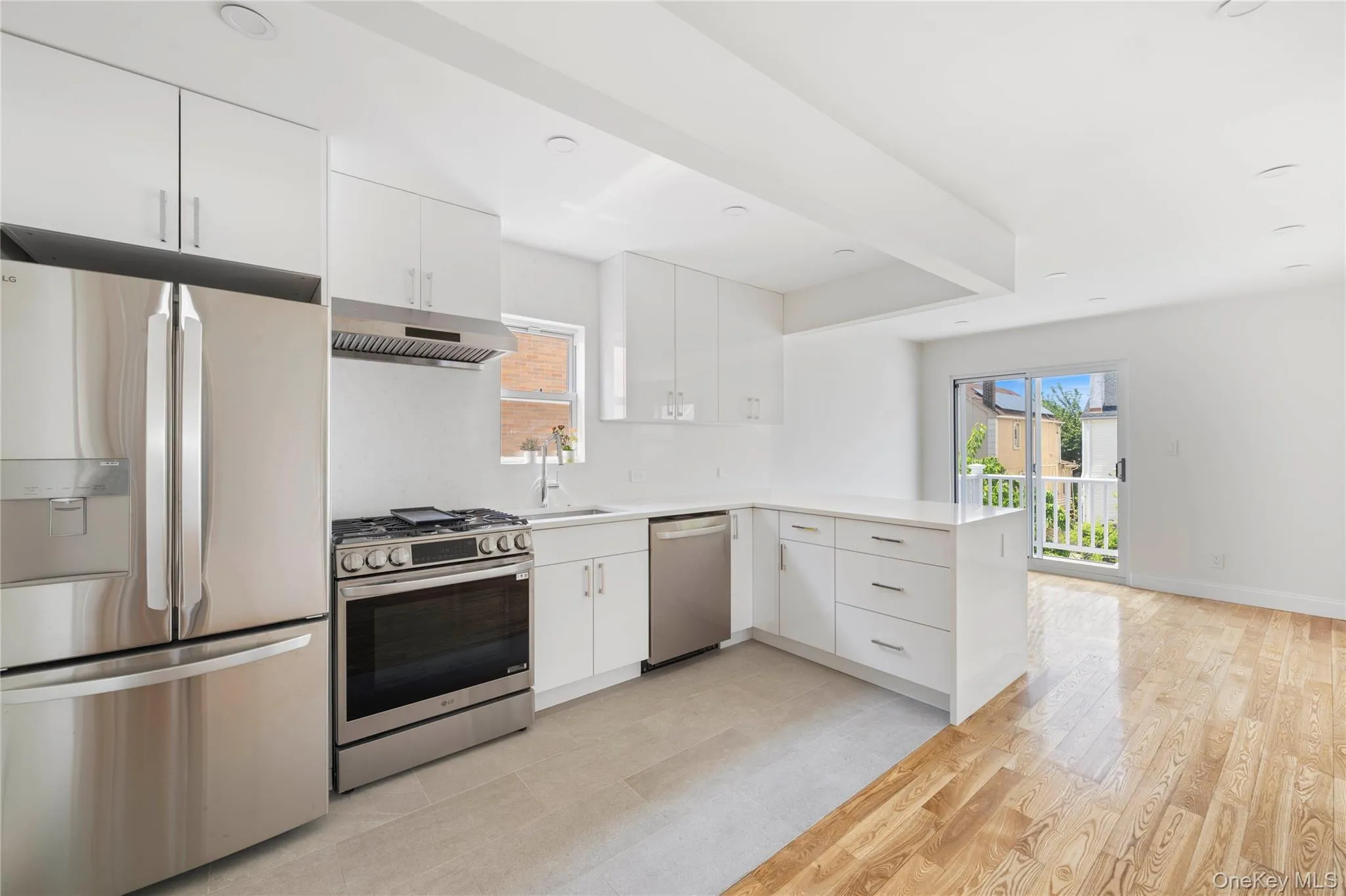 58-28 84th Street, New York, NY, 3 Bedrooms Bedrooms, 6 Rooms Rooms,2 BathroomsBathrooms,Residential Lease,For Rent,84th,0,1001887 58-28 84th Street, New York, NY, 3 Bedrooms Bedrooms, 6 Rooms Rooms,2 BathroomsBathrooms,Residential Lease,For Rent,84th,0,1001887