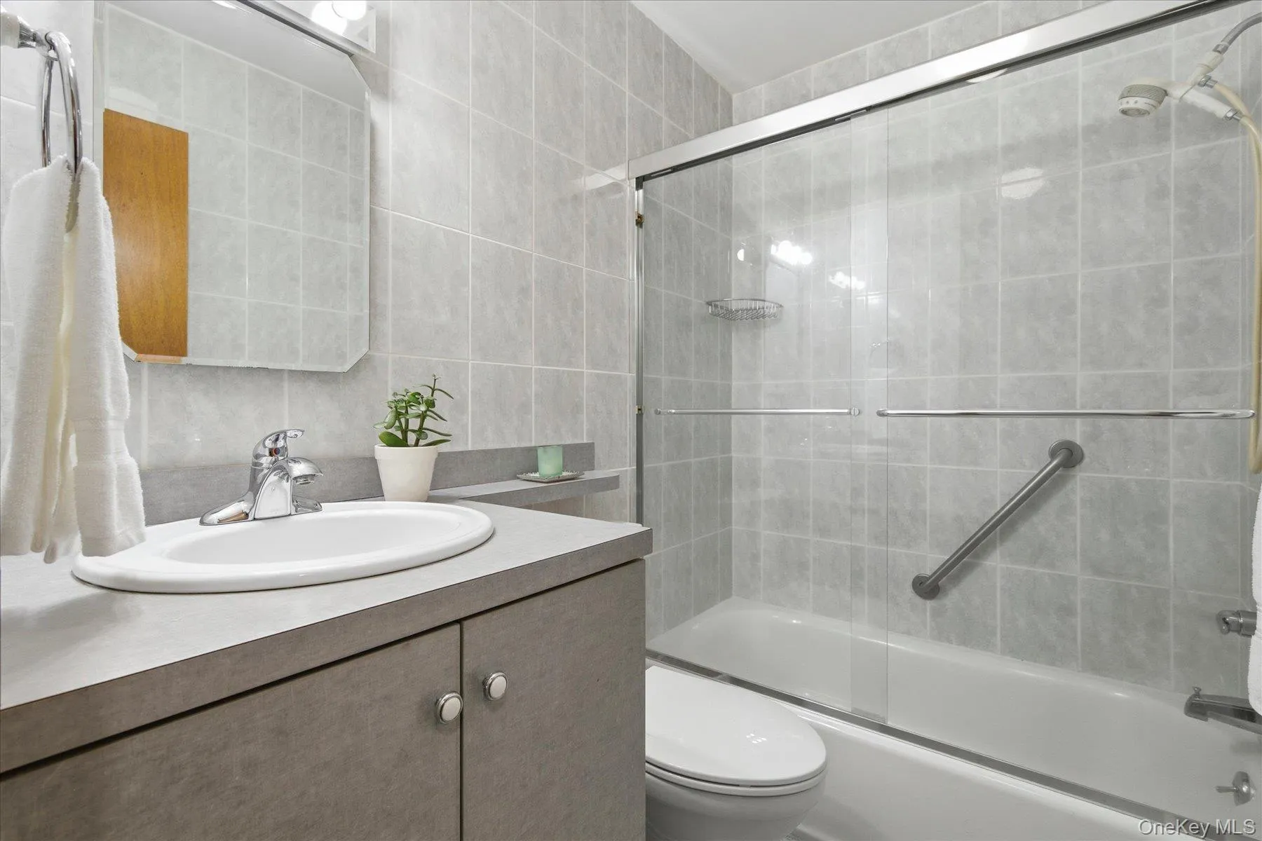 11 Mimosa Place, Shelter Island, NY, 3 Bedrooms Bedrooms, 6 Rooms Rooms,2 BathroomsBathrooms,Residential,For Rent,Mimosa,0,1001893 11 Mimosa Place, Shelter Island, NY, 3 Bedrooms Bedrooms, 6 Rooms Rooms,2 BathroomsBathrooms,Residential,For Rent,Mimosa,0,1001893