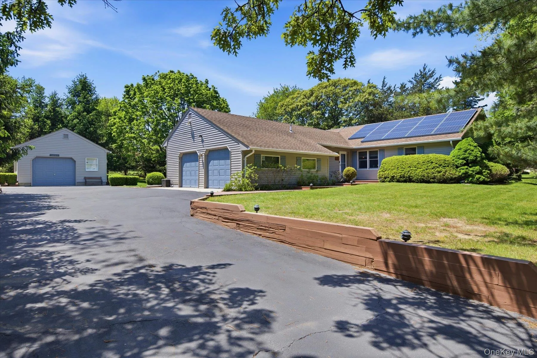 11 Mimosa Place, Shelter Island, NY, 3 Bedrooms Bedrooms, 6 Rooms Rooms,2 BathroomsBathrooms,Residential,For Rent,Mimosa,0,1001893 11 Mimosa Place, Shelter Island, NY, 3 Bedrooms Bedrooms, 6 Rooms Rooms,2 BathroomsBathrooms,Residential,For Rent,Mimosa,0,1001893