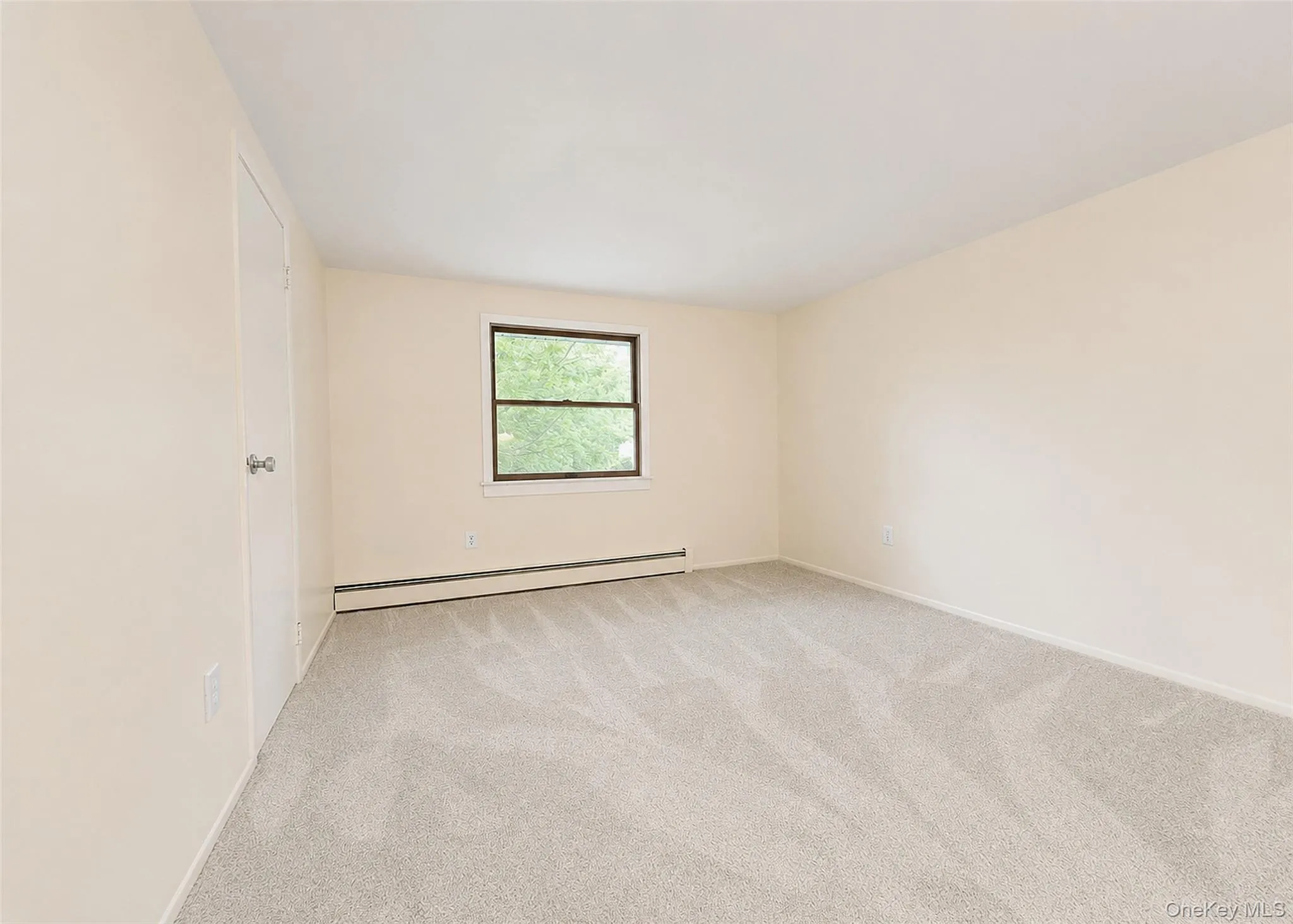 2 Shenandoah Boulevard, Brookhaven, NY, 4 Bedrooms Bedrooms, 9 Rooms Rooms,1 BathroomBathrooms,Residential,For Rent,Shenandoah,0,1001901 2 Shenandoah Boulevard, Brookhaven, NY, 4 Bedrooms Bedrooms, 9 Rooms Rooms,1 BathroomBathrooms,Residential,For Rent,Shenandoah,0,1001901