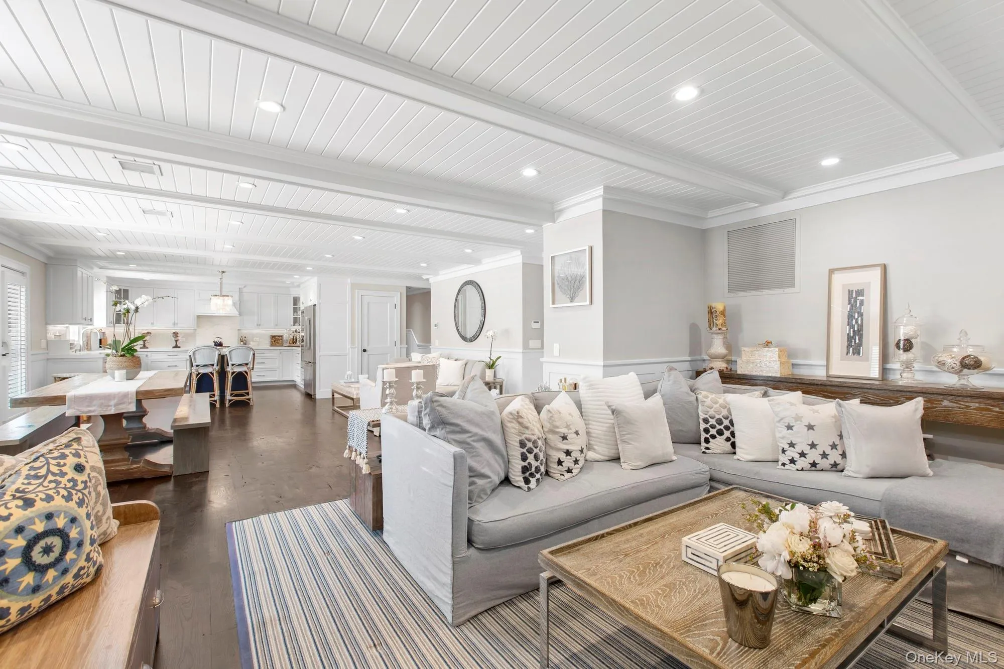 90 Rogers Avenue, Southampton, NY, 5 Bedrooms Bedrooms, 10 Rooms Rooms,3 BathroomsBathrooms,Residential,For Rent,Rogers,0,1001905 90 Rogers Avenue, Southampton, NY, 5 Bedrooms Bedrooms, 10 Rooms Rooms,3 BathroomsBathrooms,Residential,For Rent,Rogers,0,1001905