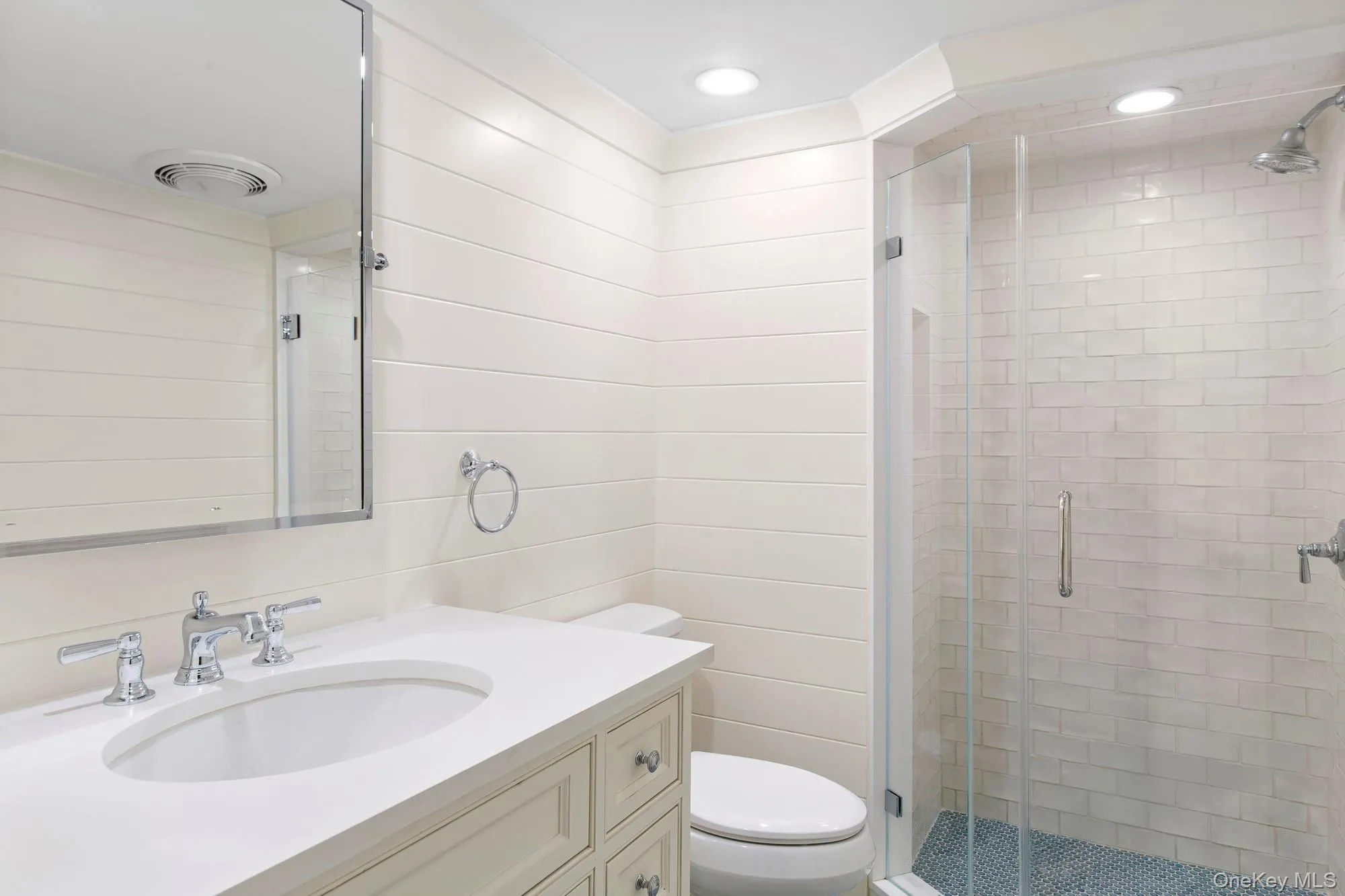 90 Rogers Avenue, Southampton, NY, 5 Bedrooms Bedrooms, 10 Rooms Rooms,3 BathroomsBathrooms,Residential,For Rent,Rogers,0,1001905 90 Rogers Avenue, Southampton, NY, 5 Bedrooms Bedrooms, 10 Rooms Rooms,3 BathroomsBathrooms,Residential,For Rent,Rogers,0,1001905