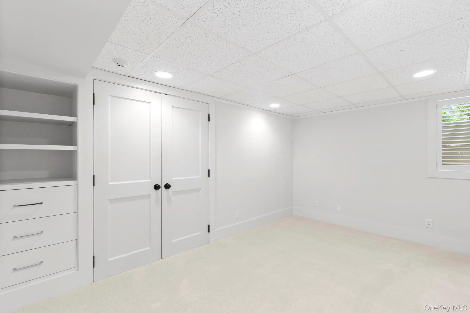 90 Rogers Avenue, Southampton, NY, 5 Bedrooms Bedrooms, 10 Rooms Rooms,3 BathroomsBathrooms,Residential,For Rent,Rogers,0,1001905 90 Rogers Avenue, Southampton, NY, 5 Bedrooms Bedrooms, 10 Rooms Rooms,3 BathroomsBathrooms,Residential,For Rent,Rogers,0,1001905