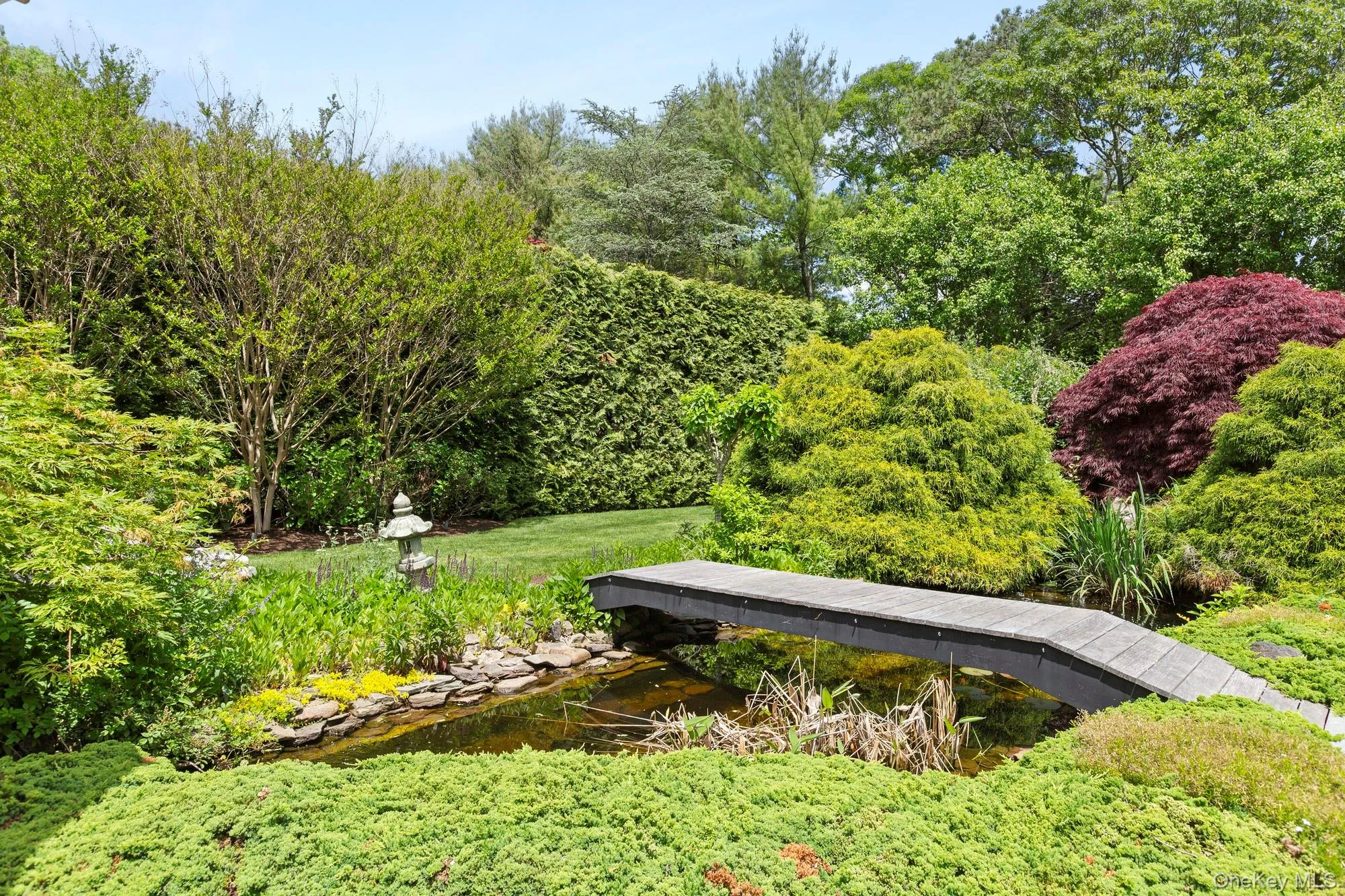 90 Rogers Avenue, Southampton, NY, 5 Bedrooms Bedrooms, 10 Rooms Rooms,3 BathroomsBathrooms,Residential,For Rent,Rogers,0,1001905 90 Rogers Avenue, Southampton, NY, 5 Bedrooms Bedrooms, 10 Rooms Rooms,3 BathroomsBathrooms,Residential,For Rent,Rogers,0,1001905