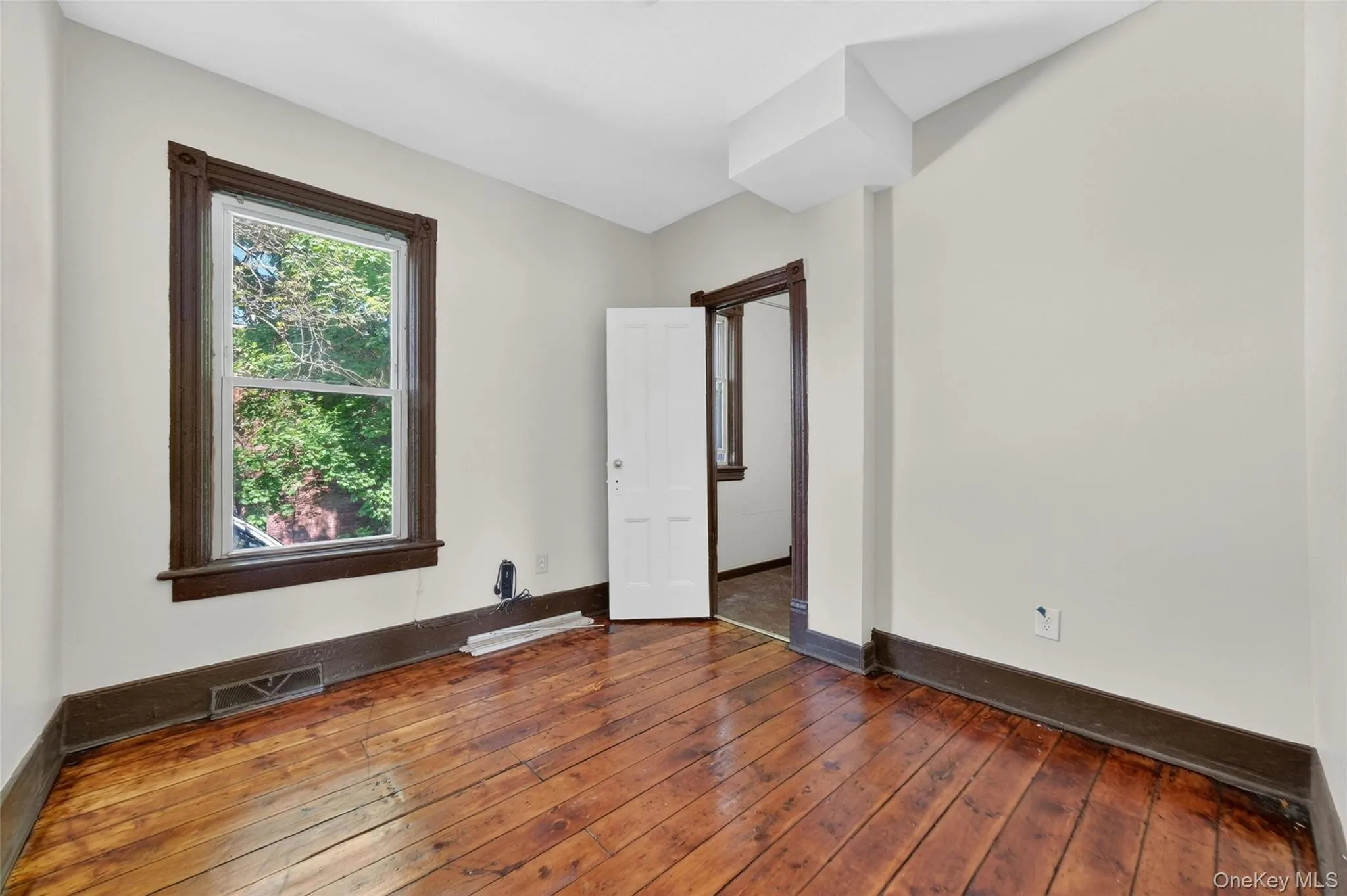 43 High Street, Poughkeepsie, NY, 4 Bedrooms Bedrooms, 7 Rooms Rooms,1 BathroomBathrooms,Residential Lease,For Rent,High,0,1001914 43 High Street, Poughkeepsie, NY, 4 Bedrooms Bedrooms, 7 Rooms Rooms,1 BathroomBathrooms,Residential Lease,For Rent,High,0,1001914