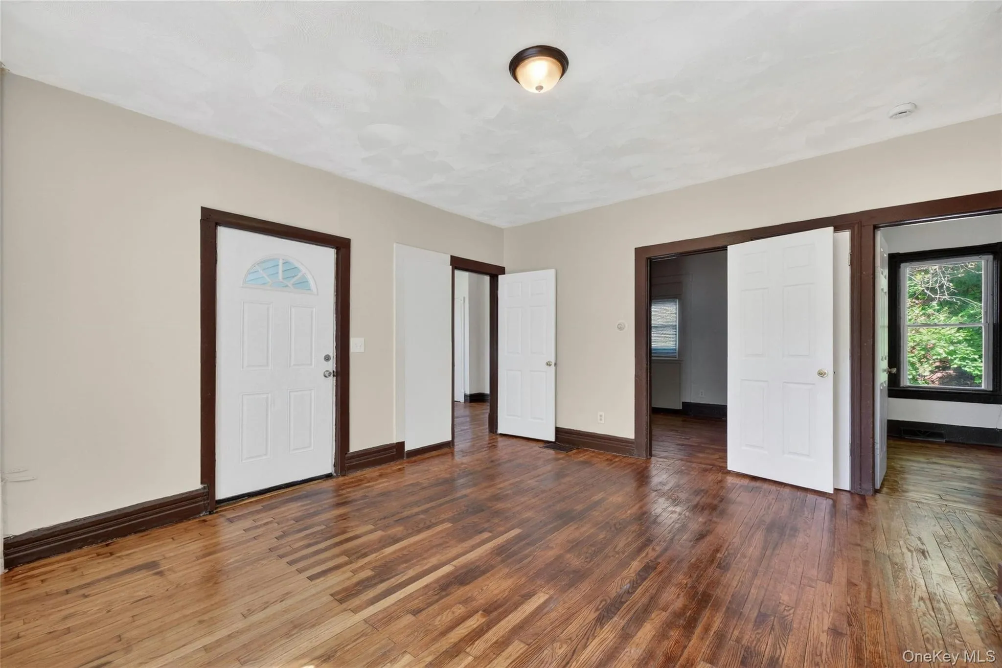 43 High Street, Poughkeepsie, NY, 4 Bedrooms Bedrooms, 7 Rooms Rooms,1 BathroomBathrooms,Residential Lease,For Rent,High,0,1001914 43 High Street, Poughkeepsie, NY, 4 Bedrooms Bedrooms, 7 Rooms Rooms,1 BathroomBathrooms,Residential Lease,For Rent,High,0,1001914