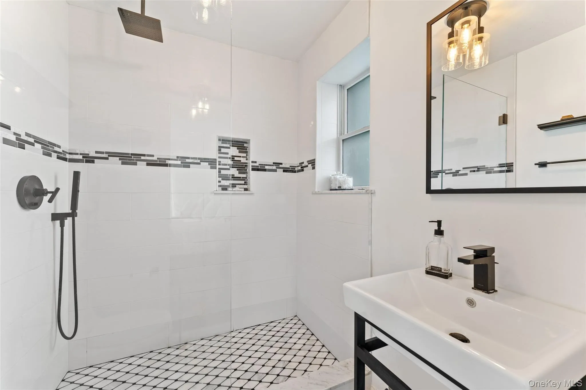 6 Hunting Ridge Road, White Plains, NY, 3 Bedrooms Bedrooms, 9 Rooms Rooms,3 BathroomsBathrooms,Residential,For Rent,Hunting Ridge,0,1001918 6 Hunting Ridge Road, White Plains, NY, 3 Bedrooms Bedrooms, 9 Rooms Rooms,3 BathroomsBathrooms,Residential,For Rent,Hunting Ridge,0,1001918