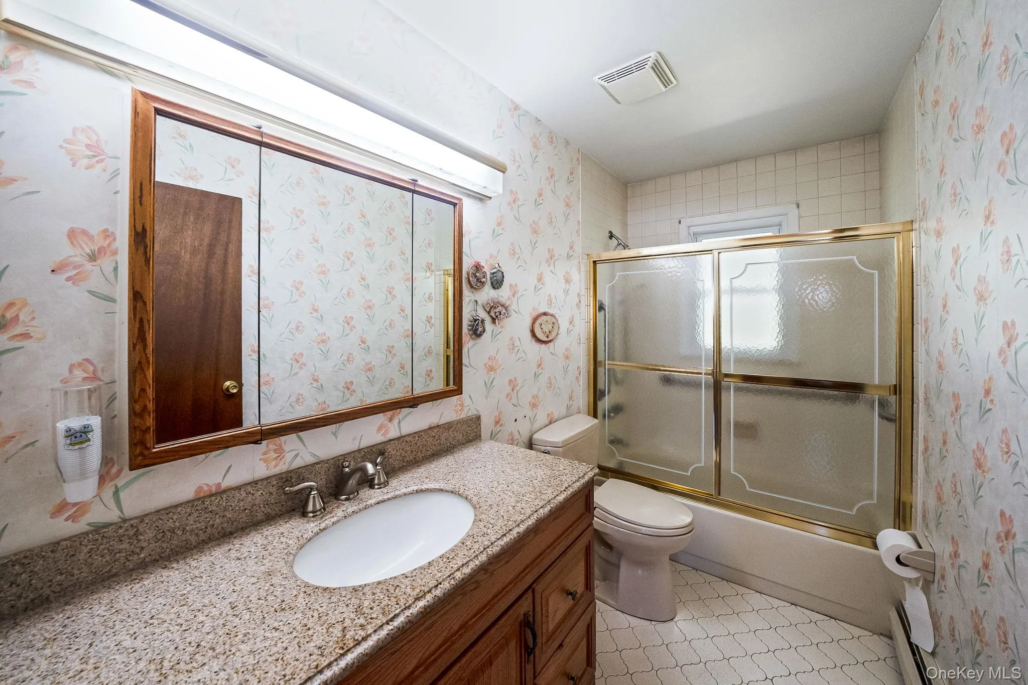 66 Henry Avenue, Babylon, NY, 4 Bedrooms Bedrooms, 7 Rooms Rooms,2 BathroomsBathrooms,Residential,For Rent,Henry,0,1001919 66 Henry Avenue, Babylon, NY, 4 Bedrooms Bedrooms, 7 Rooms Rooms,2 BathroomsBathrooms,Residential,For Rent,Henry,0,1001919