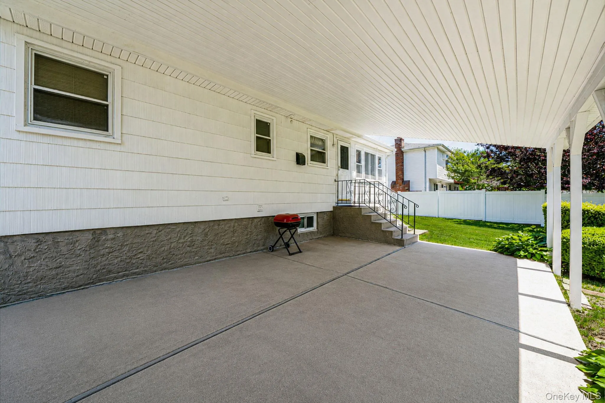 66 Henry Avenue, Babylon, NY, 4 Bedrooms Bedrooms, 7 Rooms Rooms,2 BathroomsBathrooms,Residential,For Rent,Henry,0,1001919 66 Henry Avenue, Babylon, NY, 4 Bedrooms Bedrooms, 7 Rooms Rooms,2 BathroomsBathrooms,Residential,For Rent,Henry,0,1001919