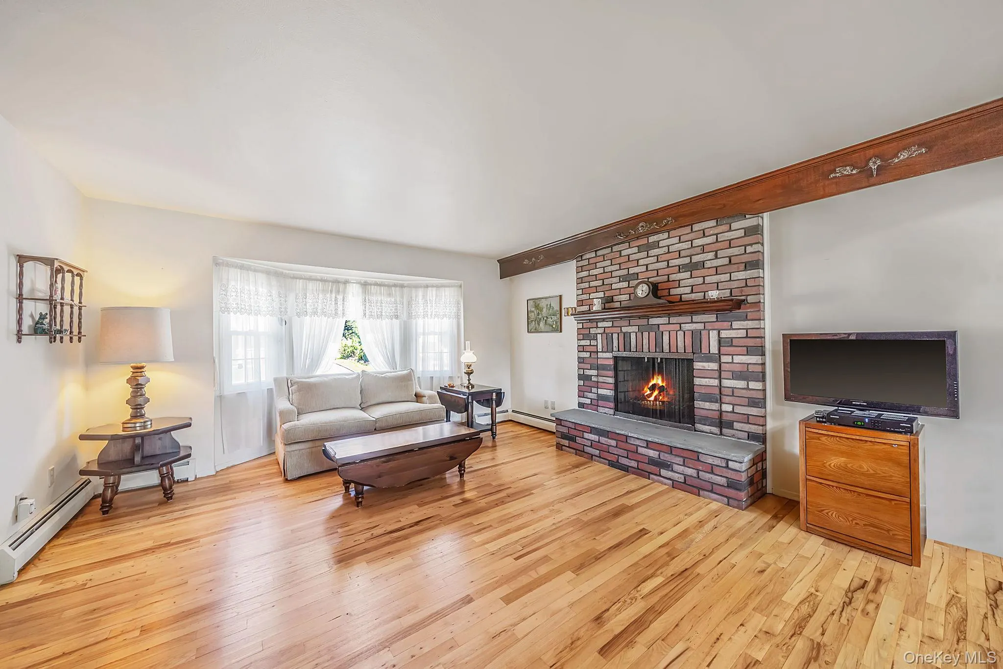 66 Henry Avenue, Babylon, NY, 4 Bedrooms Bedrooms, 7 Rooms Rooms,2 BathroomsBathrooms,Residential,For Rent,Henry,0,1001919 66 Henry Avenue, Babylon, NY, 4 Bedrooms Bedrooms, 7 Rooms Rooms,2 BathroomsBathrooms,Residential,For Rent,Henry,0,1001919
