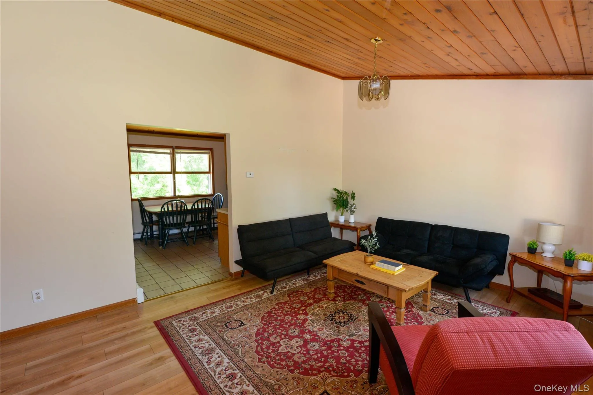 68 Post Street, Saugerties, NY, 3 Bedrooms Bedrooms, 6 Rooms Rooms,2 BathroomsBathrooms,Residential Lease,For Rent,Post,0,1001921 68 Post Street, Saugerties, NY, 3 Bedrooms Bedrooms, 6 Rooms Rooms,2 BathroomsBathrooms,Residential Lease,For Rent,Post,0,1001921